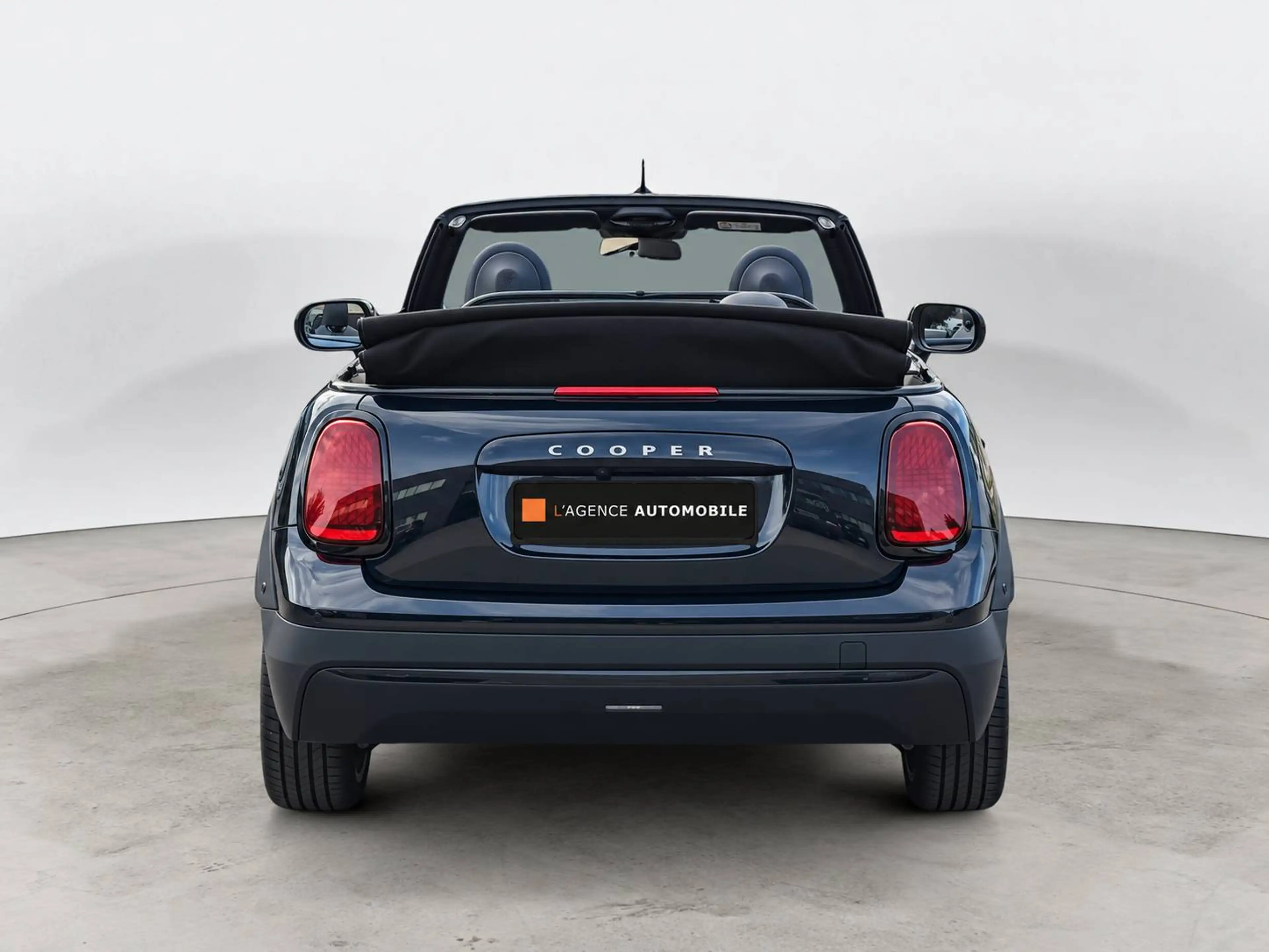 MINI Cooper C Cabrio 2.0A - FAVOURED PACK M - H/K - HUD - ACCÈS CONFORT - GARANTIE MINI 05/2028 — photo 5