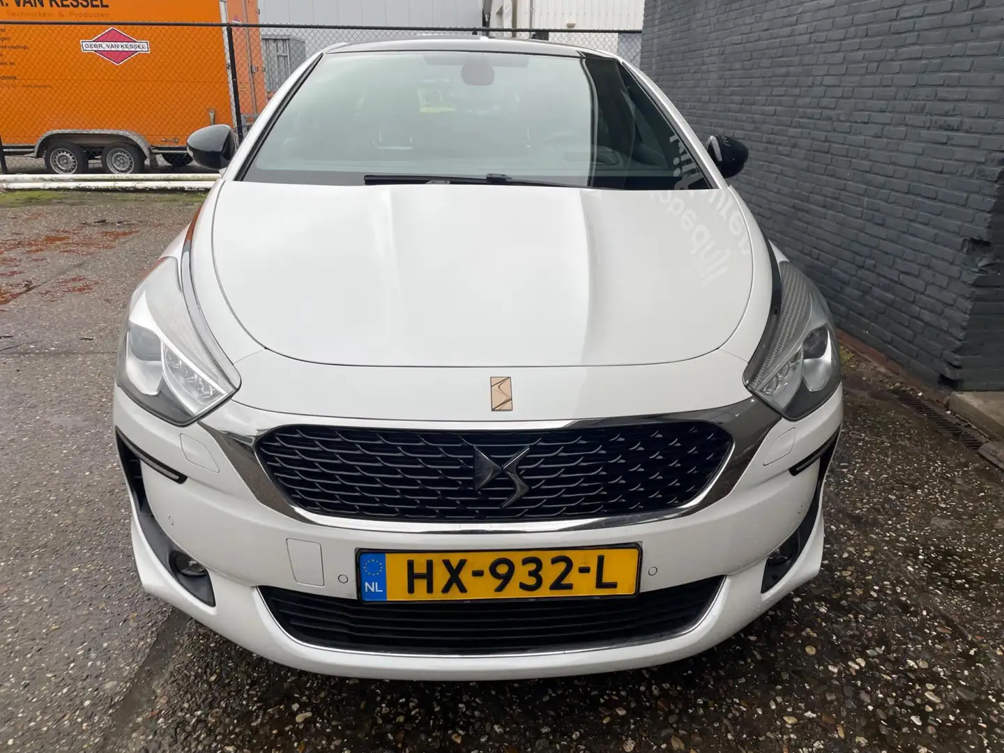 DS Automobiles DS 5 2.0 BlueHDi Chic massage stoel trekhaak pano Blanco - 2