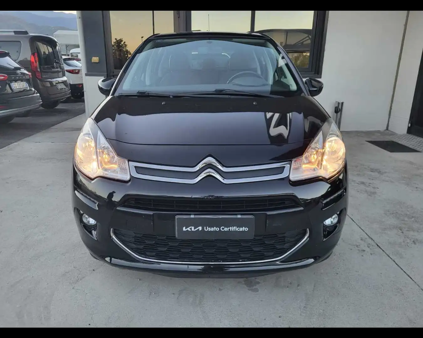 Citroen C3 1.2 PureTech Live Edition - 2