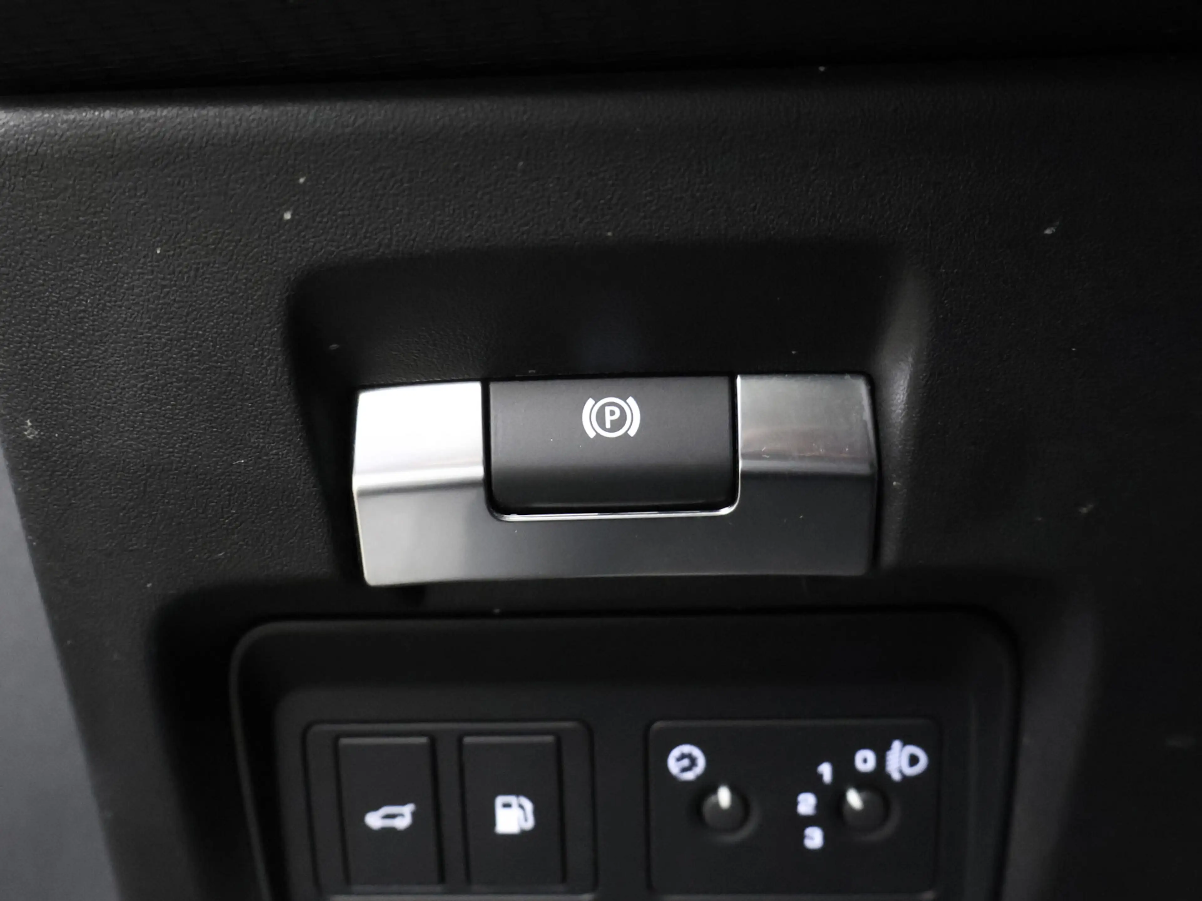 Land Rover Range Rover Evoque 1.5 P300e AWD S Sport (APPLE CARPLAY,NAVI,CAMERA,3 — photo 28