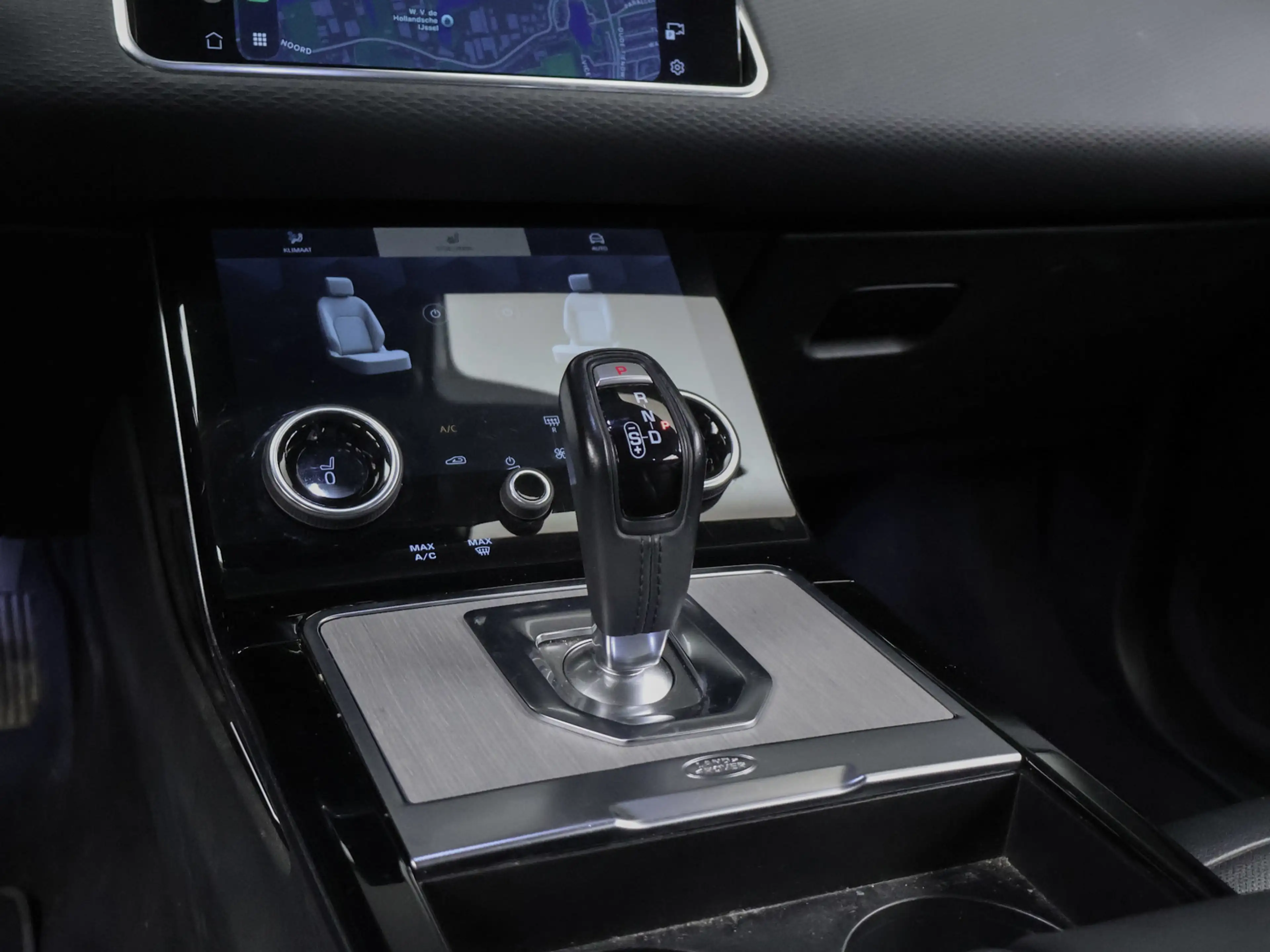 Land Rover Range Rover Evoque 1.5 P300e AWD S Sport (APPLE CARPLAY,NAVI,CAMERA,3 — photo 25