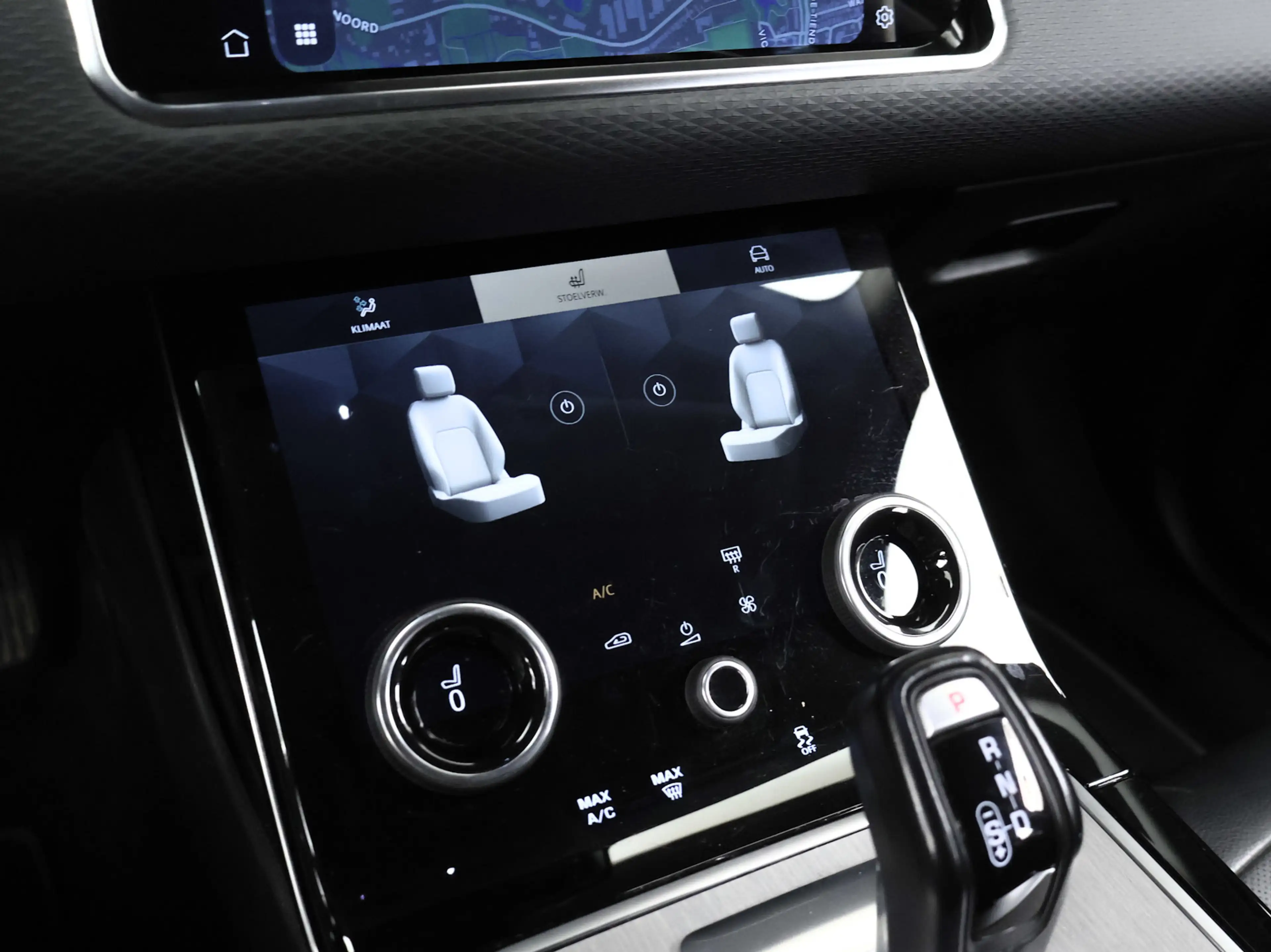 Land Rover Range Rover Evoque 1.5 P300e AWD S Sport (APPLE CARPLAY,NAVI,CAMERA,3 — photo 22