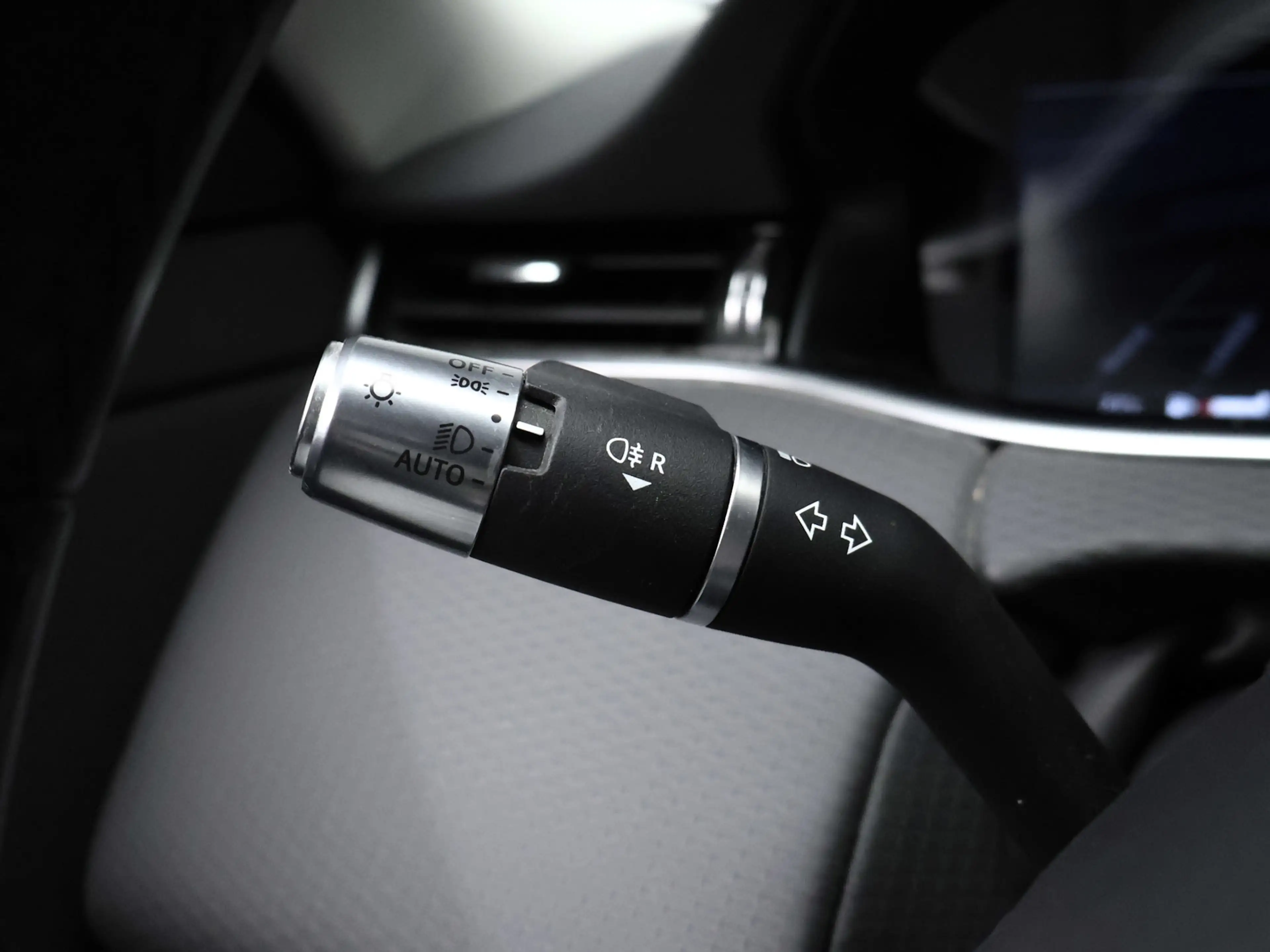 Land Rover Range Rover Evoque 1.5 P300e AWD S Sport (APPLE CARPLAY,NAVI,CAMERA,3 — photo 9