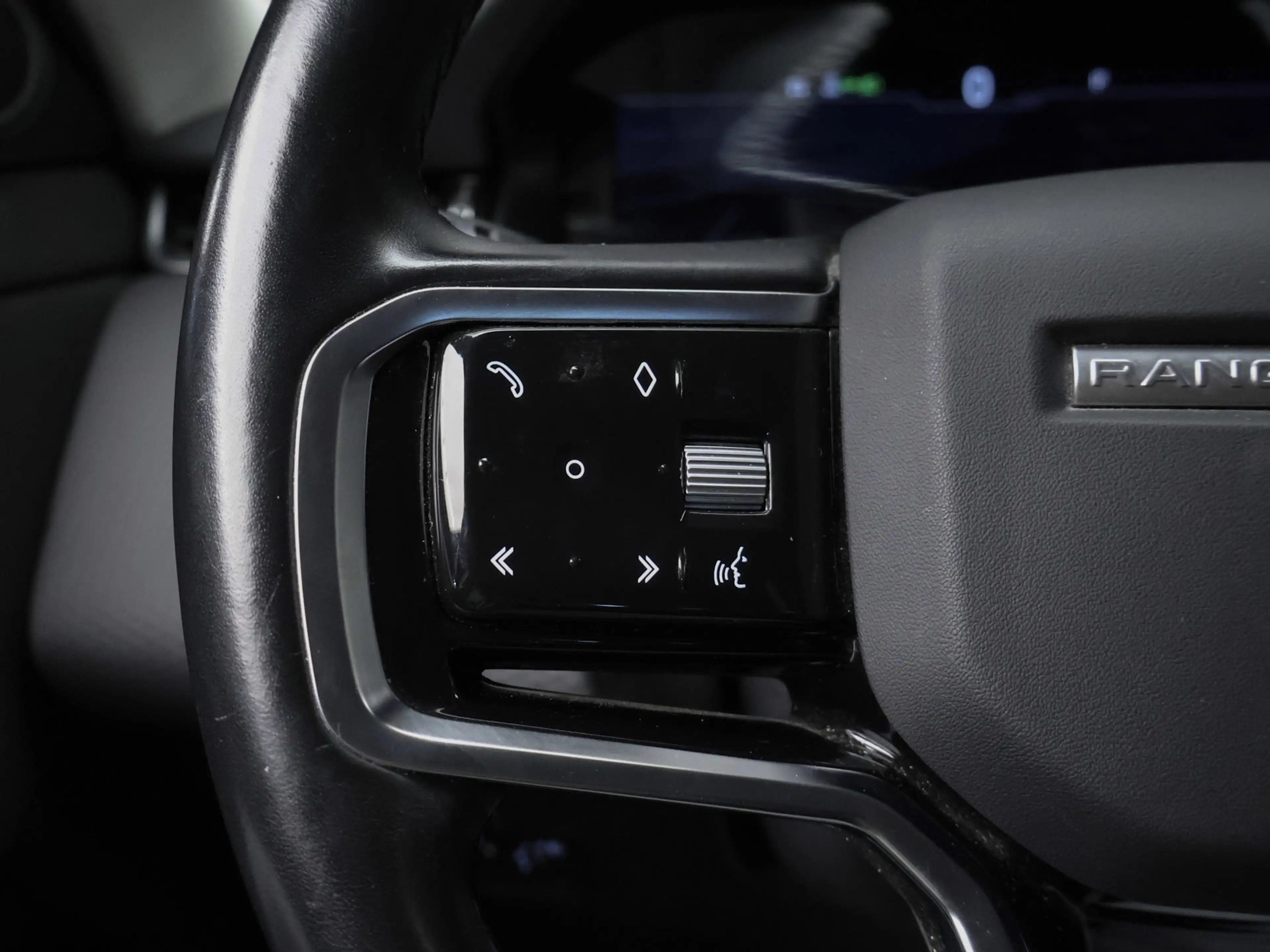 Land Rover Range Rover Evoque 1.5 P300e AWD S Sport (APPLE CARPLAY,NAVI,CAMERA,3 — photo 10