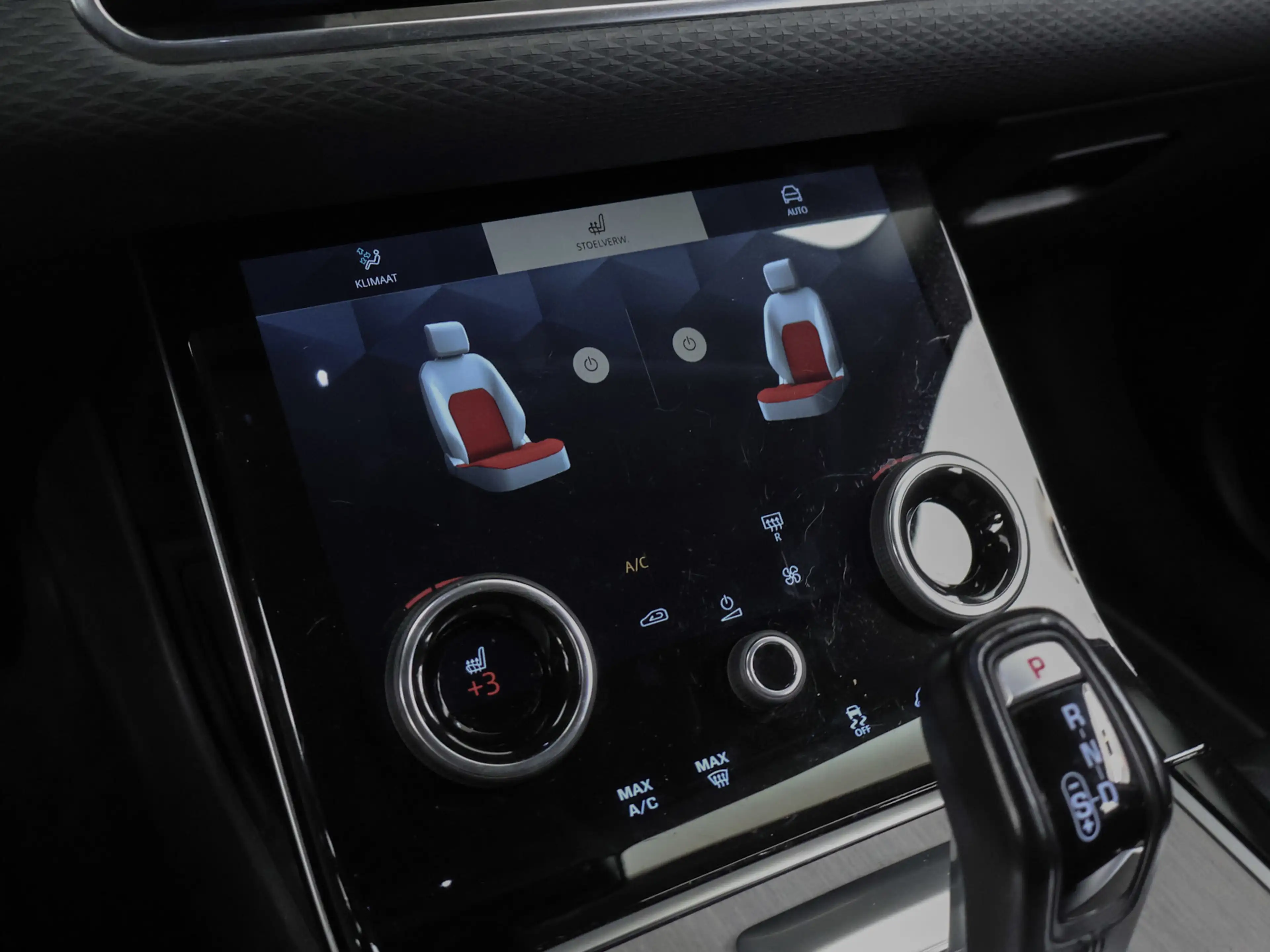 Land Rover Range Rover Evoque 1.5 P300e AWD S Sport (APPLE CARPLAY,NAVI,CAMERA,3 — photo 23