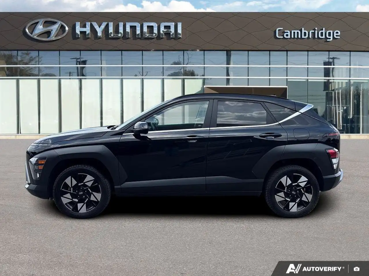 Hyundai KONA снимка Hyundai KONA