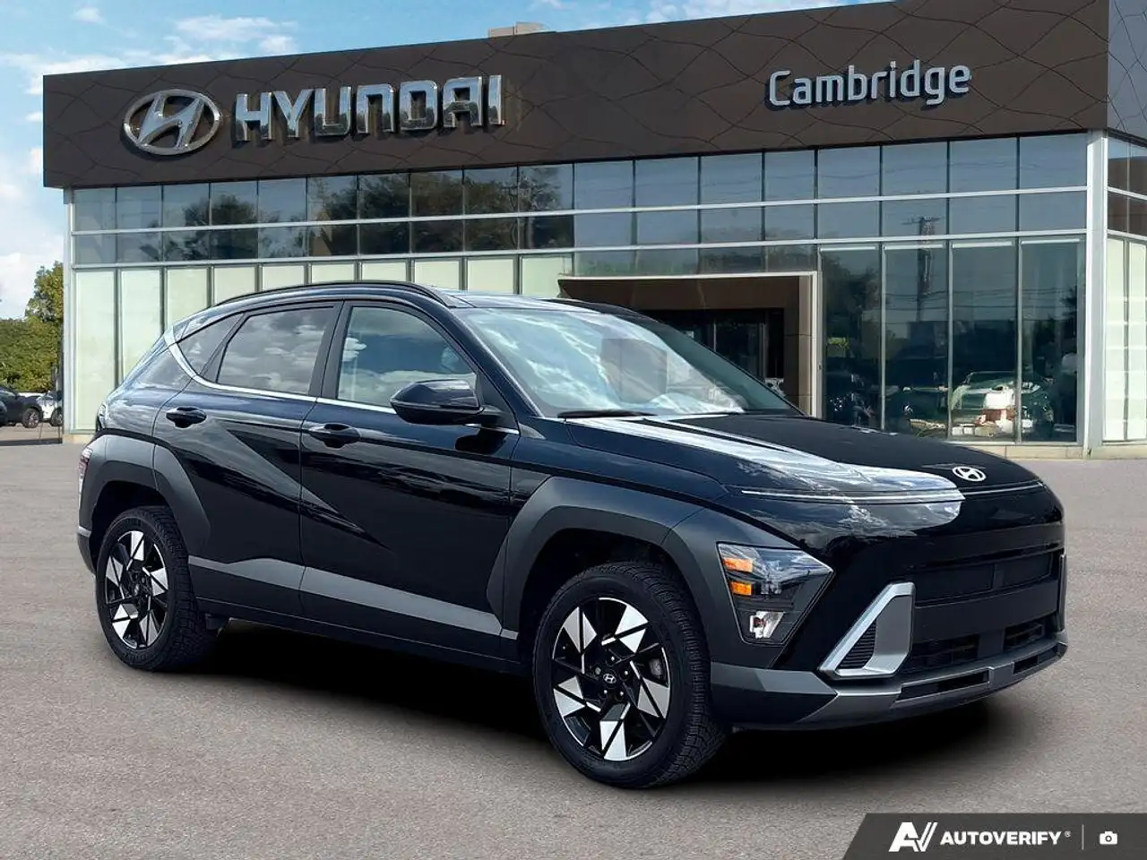 Hyundai KONA снимка Hyundai KONA