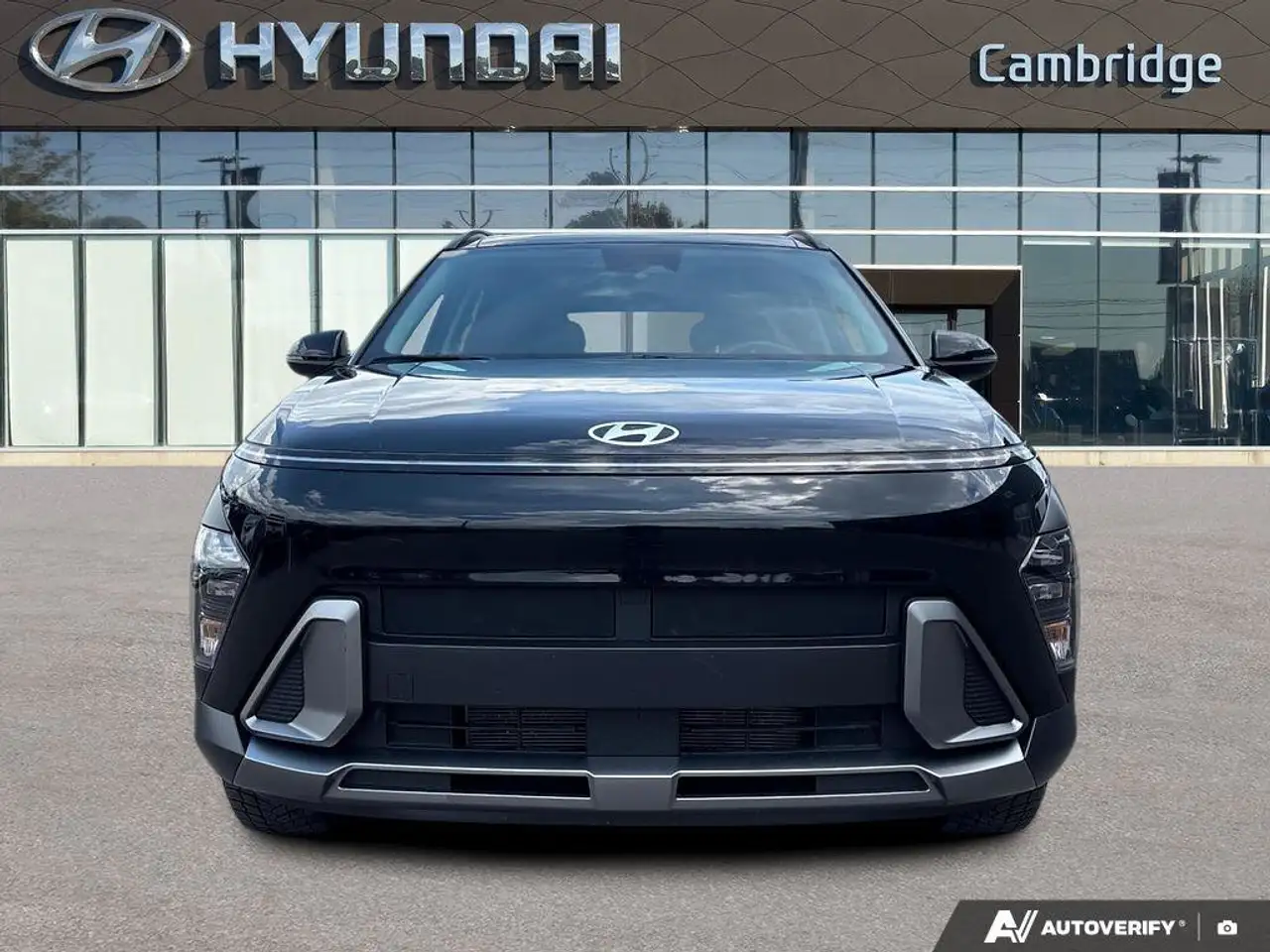 Hyundai KONA снимка Hyundai KONA