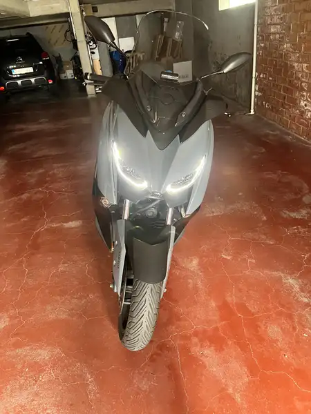 Yamaha XMAX 125 - foto 2