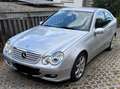 Mercedes-Benz 220 CDI Silber - thumbnail 1