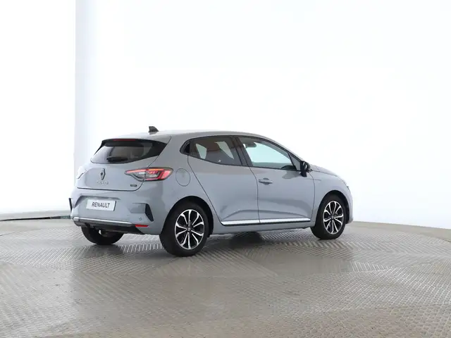 Renault Clio view 7