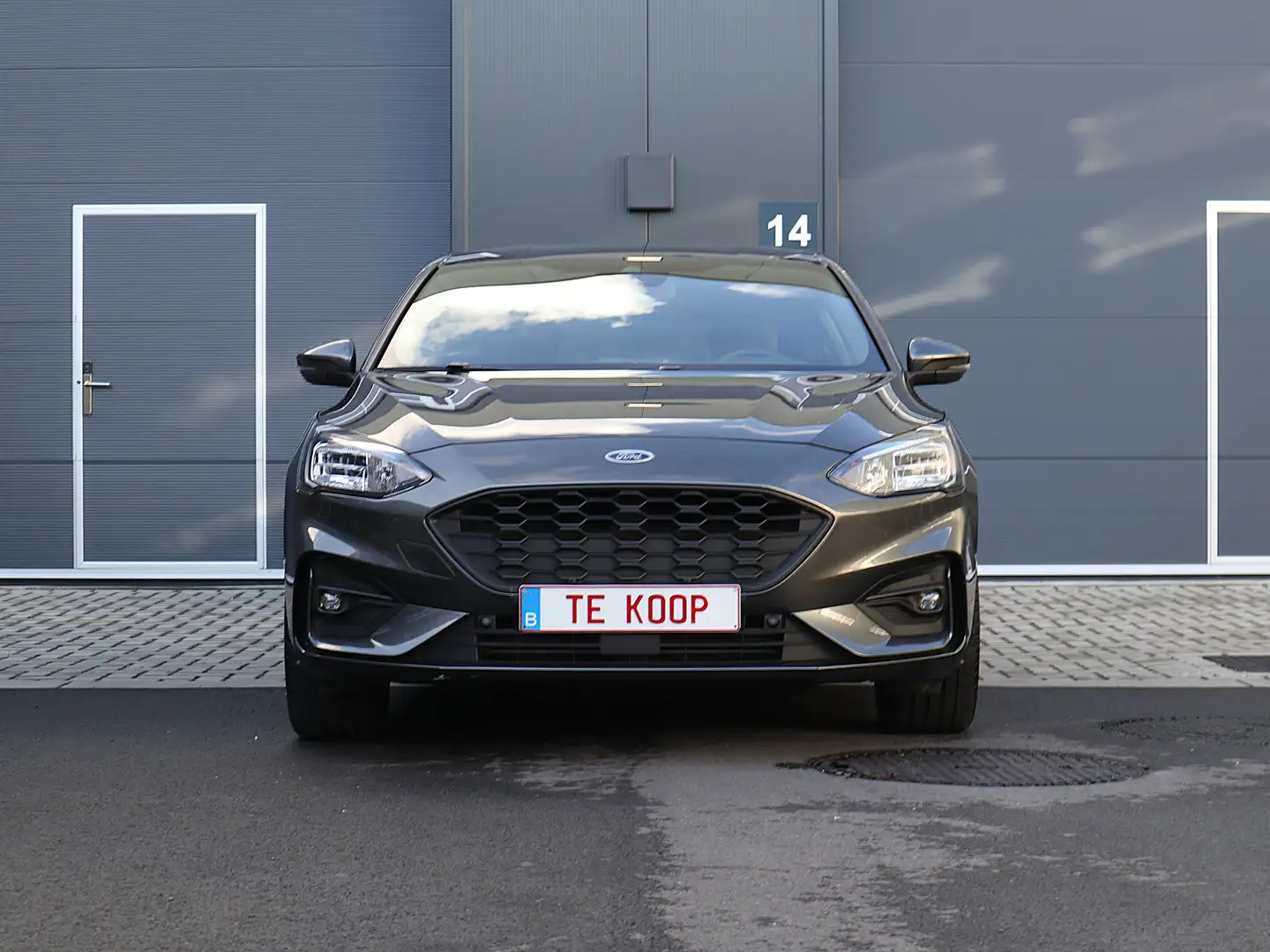 Ford Focus Focus 1.0 EcoBoost Automaat ST-LINE Grijs - 2