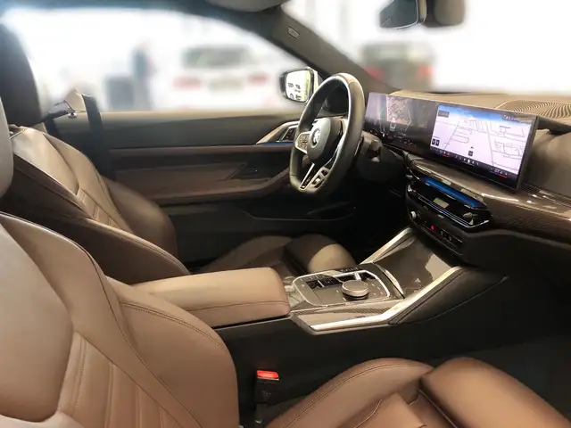 BMW 4 Series view 12