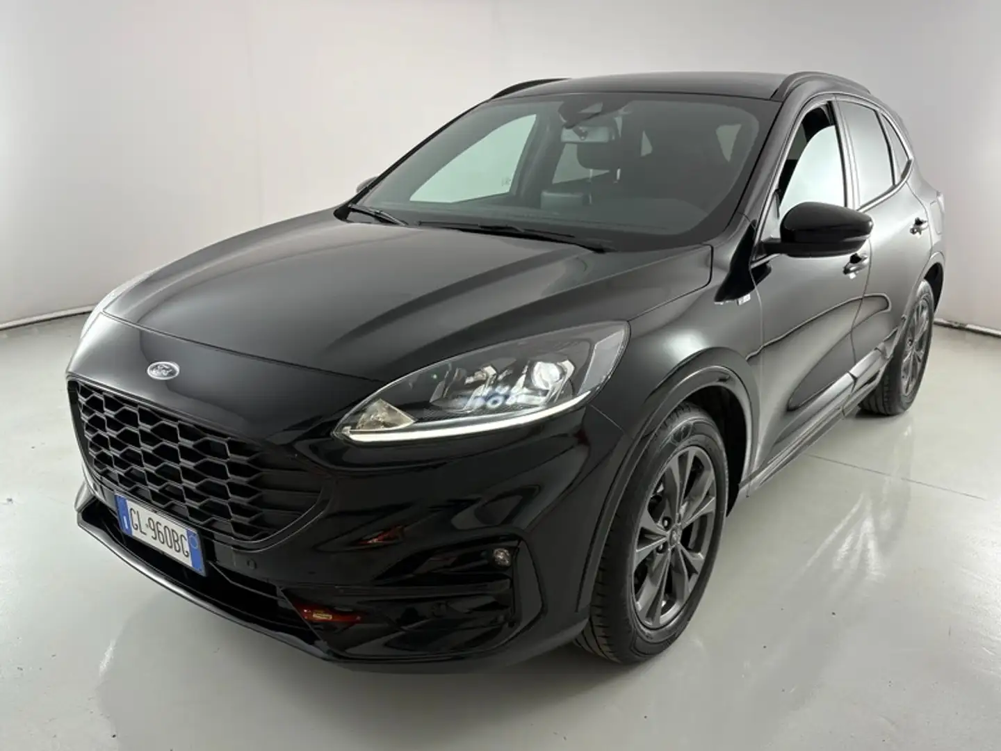 Ford Kuga 1.5 EcoBlue ST-Line Zwart - 1