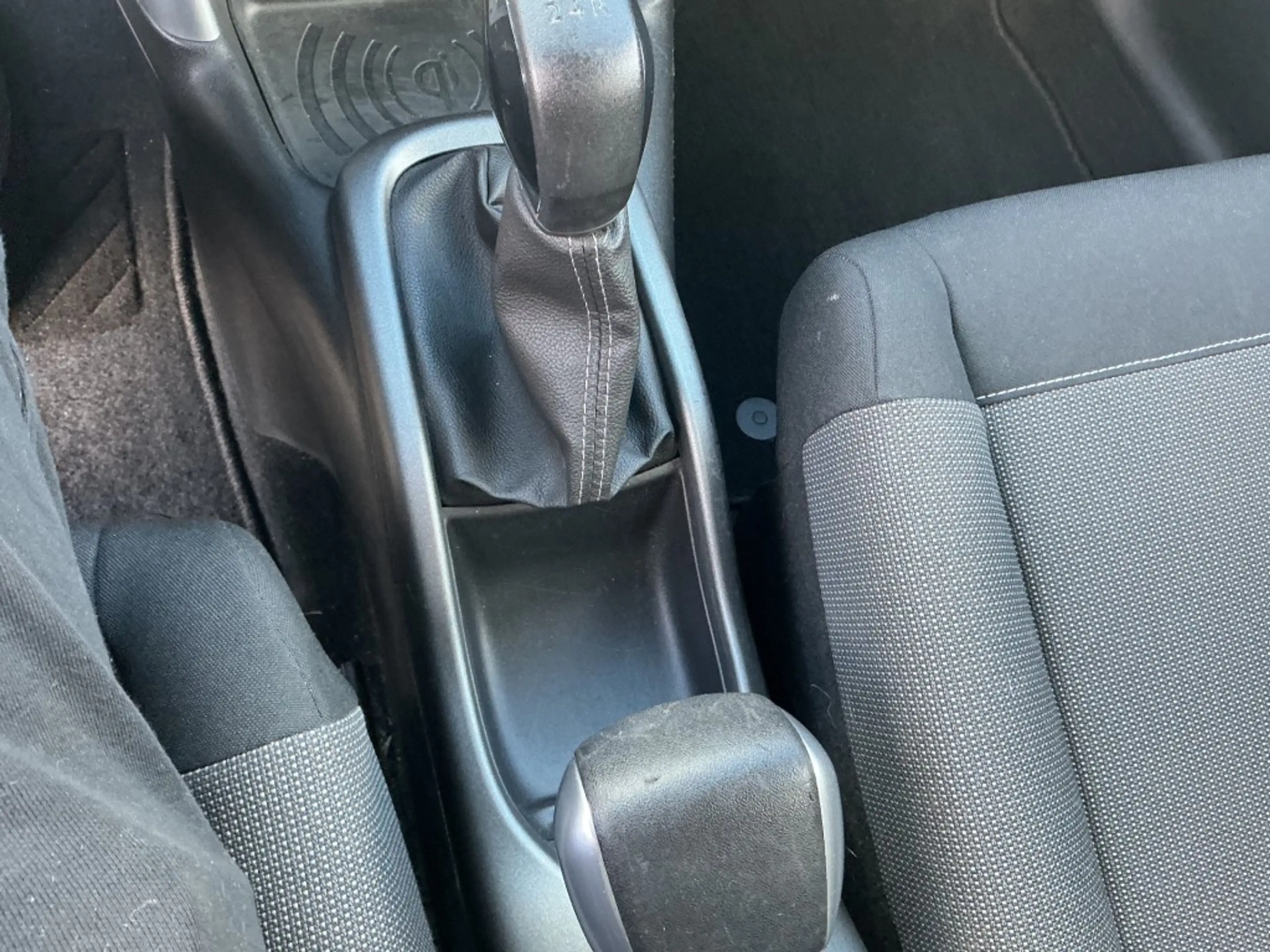 Citroen C3 1.2 Pure Tech S&S Feel Aircross — photo 17