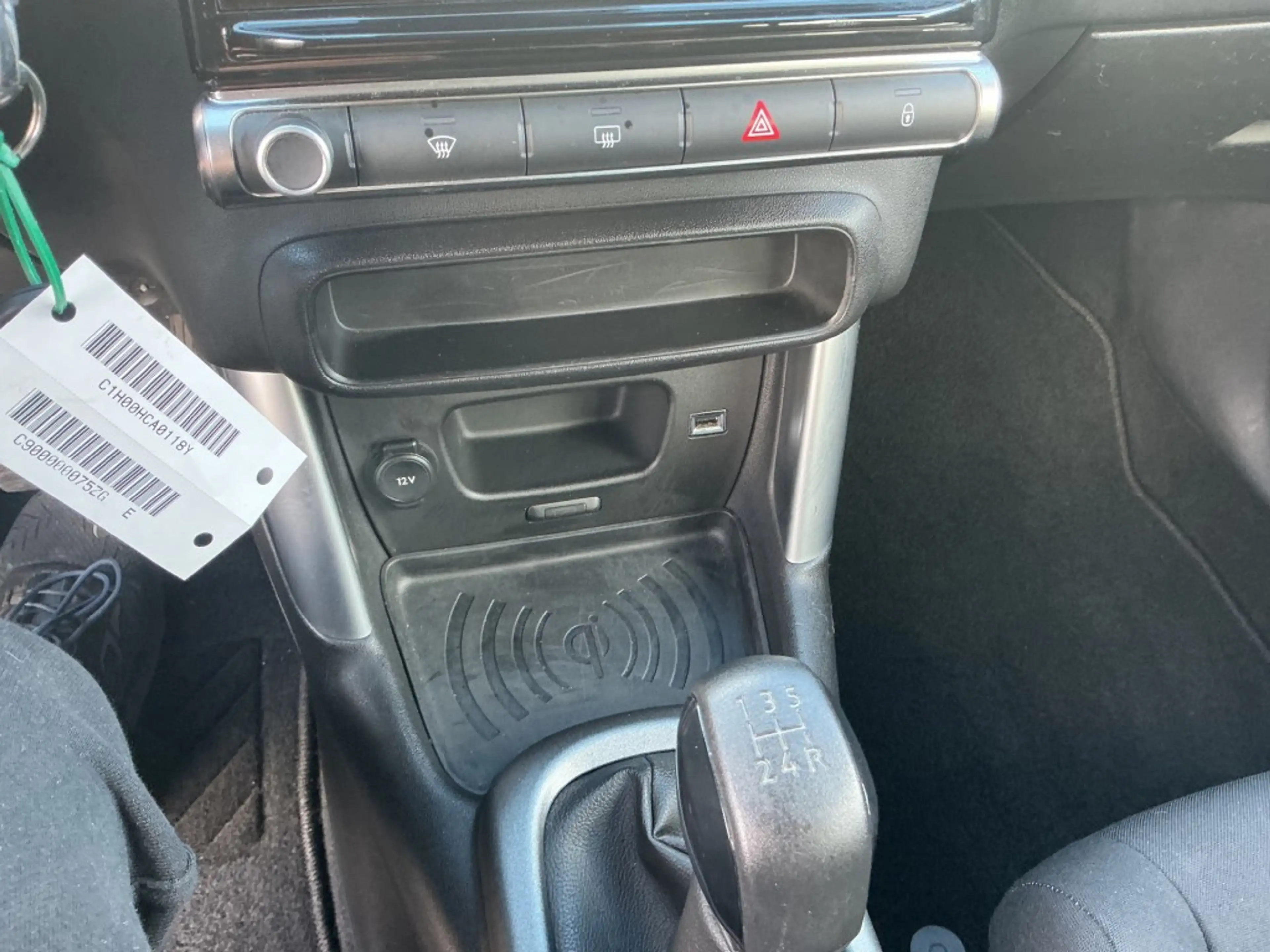 Citroen C3 1.2 Pure Tech S&S Feel Aircross — photo 16