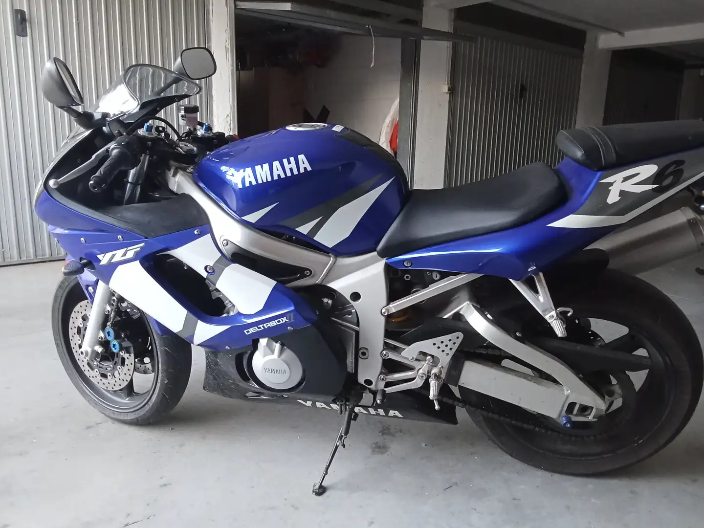 Yamaha YZF-R6 Blu/Azzurro - 1