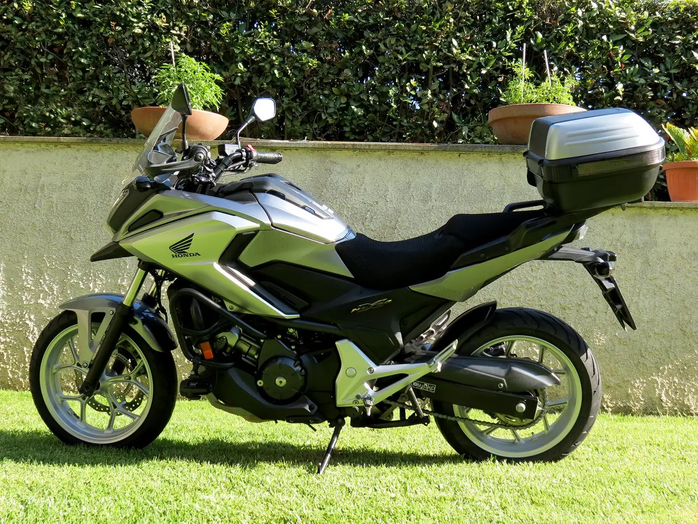 Honda NC 750 NC 750X dct Ezüst - 1
