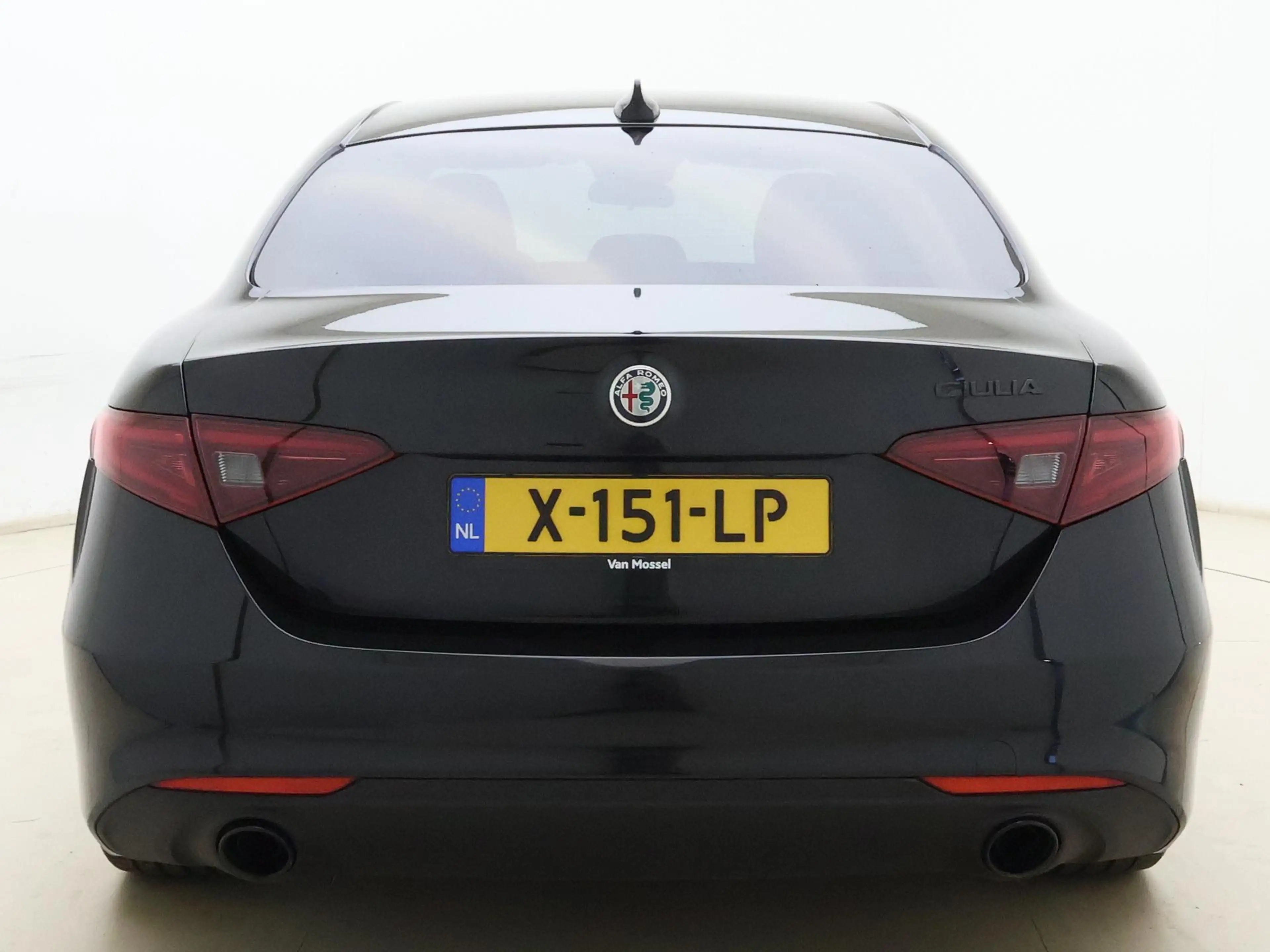 Alfa Romeo Giulia 2.0T | automaat | Climate control | Navigatie | Ha — photo 8