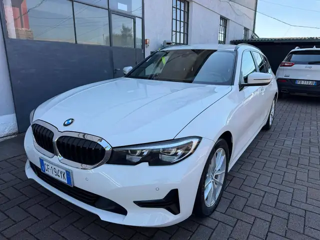 BMW 318 Serie 3 G21 2021 Touring 318d Touring mhev 48V Sport auto