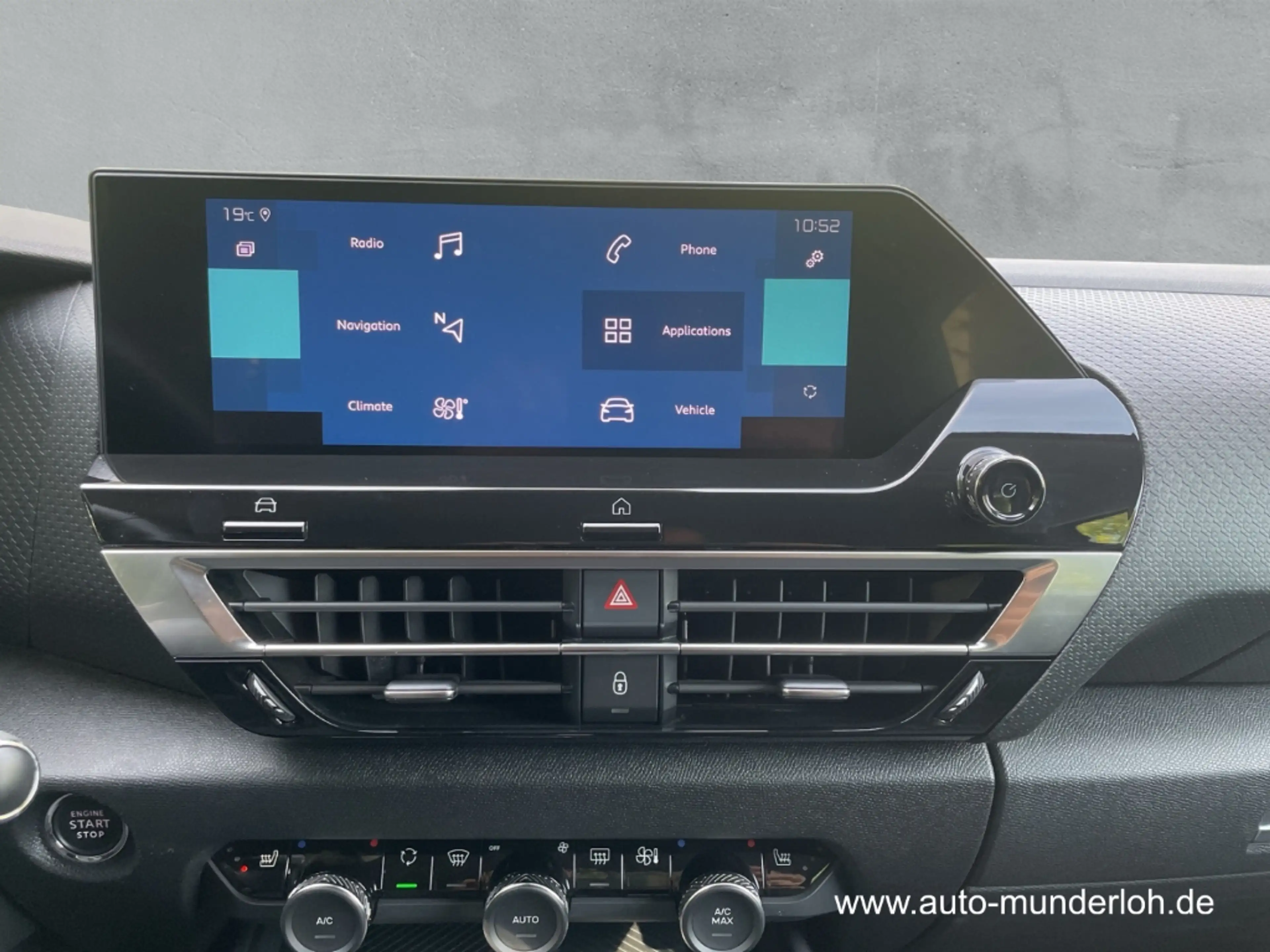 Citroen E-C4 Electric 136 Shine Elektro NAVI PARK-ASSIST 360GRAD-KAMERA — photo 14