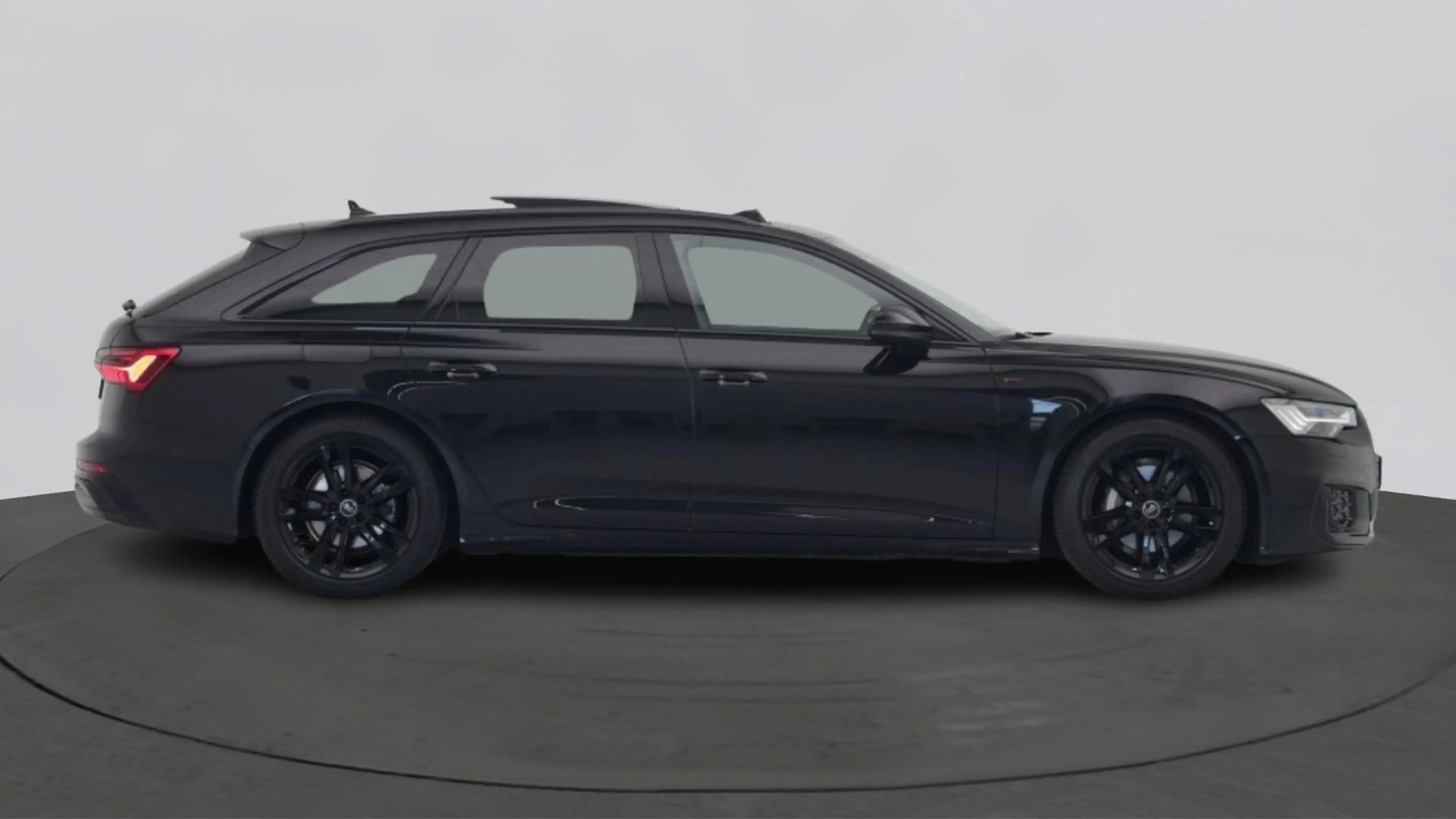 Audi A6 Avant 40 TFSI 204 Pk S edition Competition / Panod — photo 5