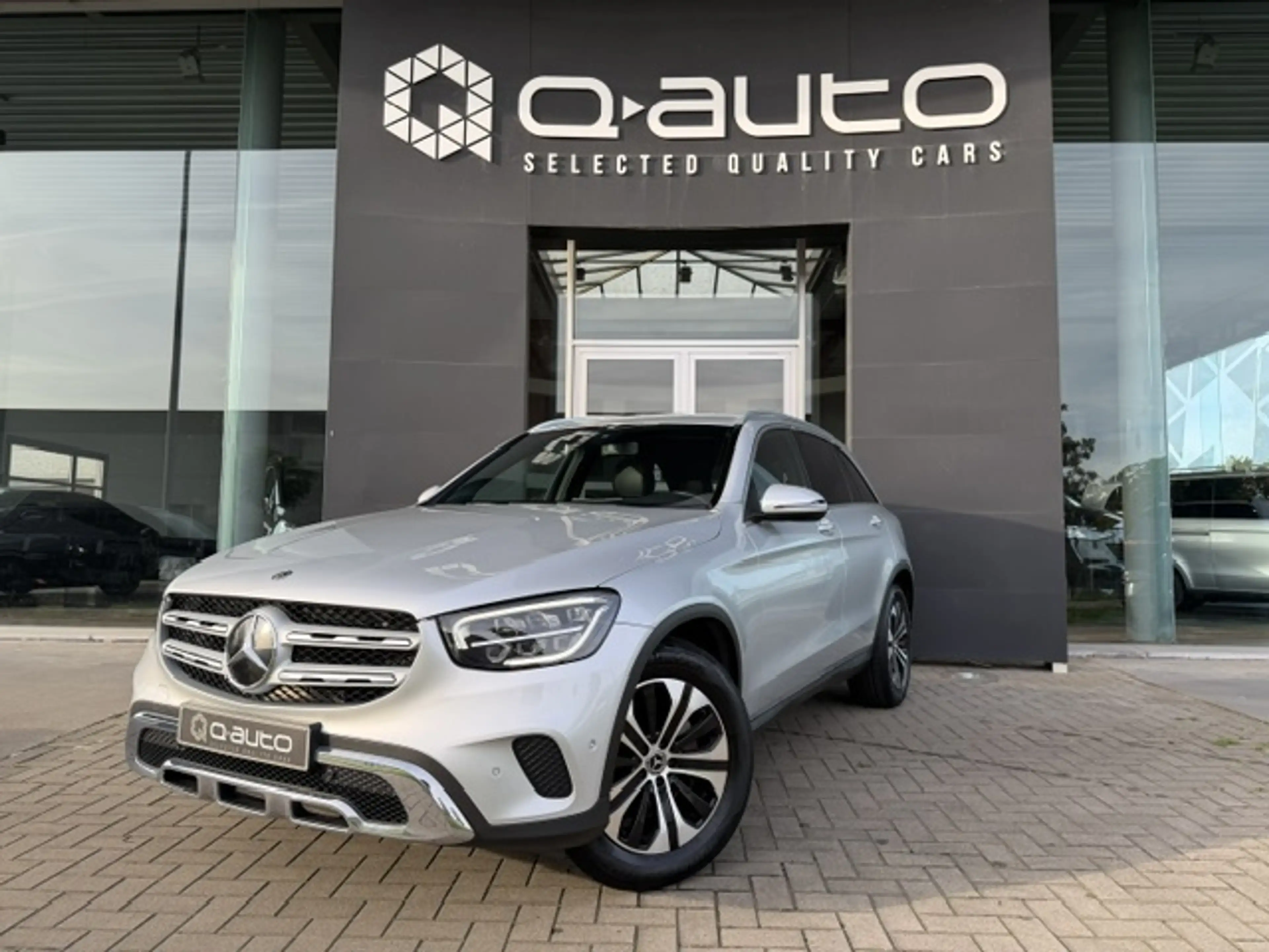 Mercedes-Benz GLC 200 4-Matic MHEV / MBUX+ / Leder / Cam / Multibeam LED / Carplay