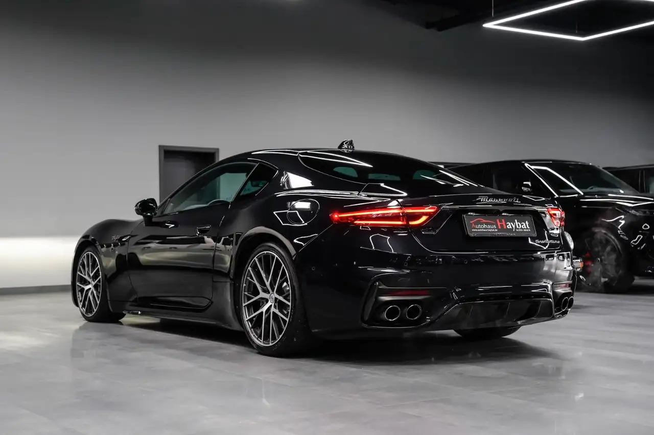 Maserati GranTurismo 2023 — фото 7