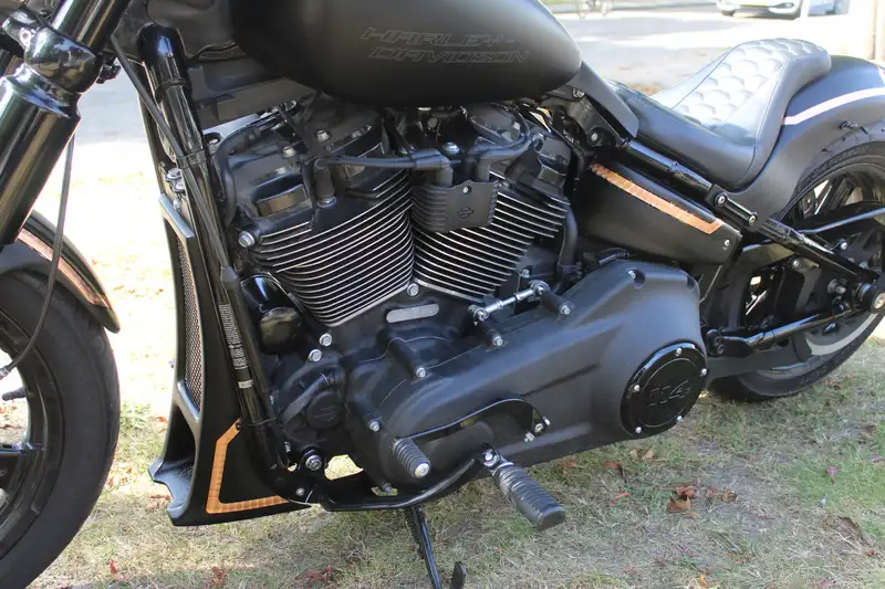 Harley-Davidson Street Bob - foto 4