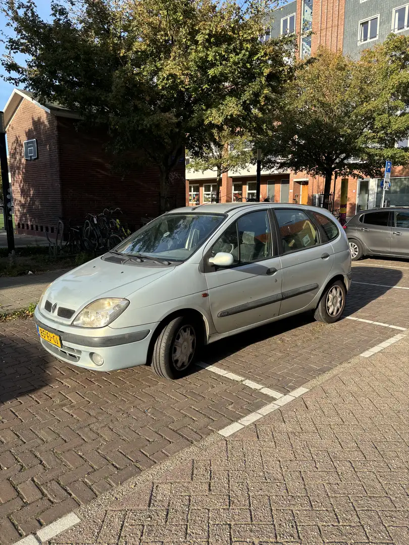 Renault Scenic Megane 2.0 RT - 1