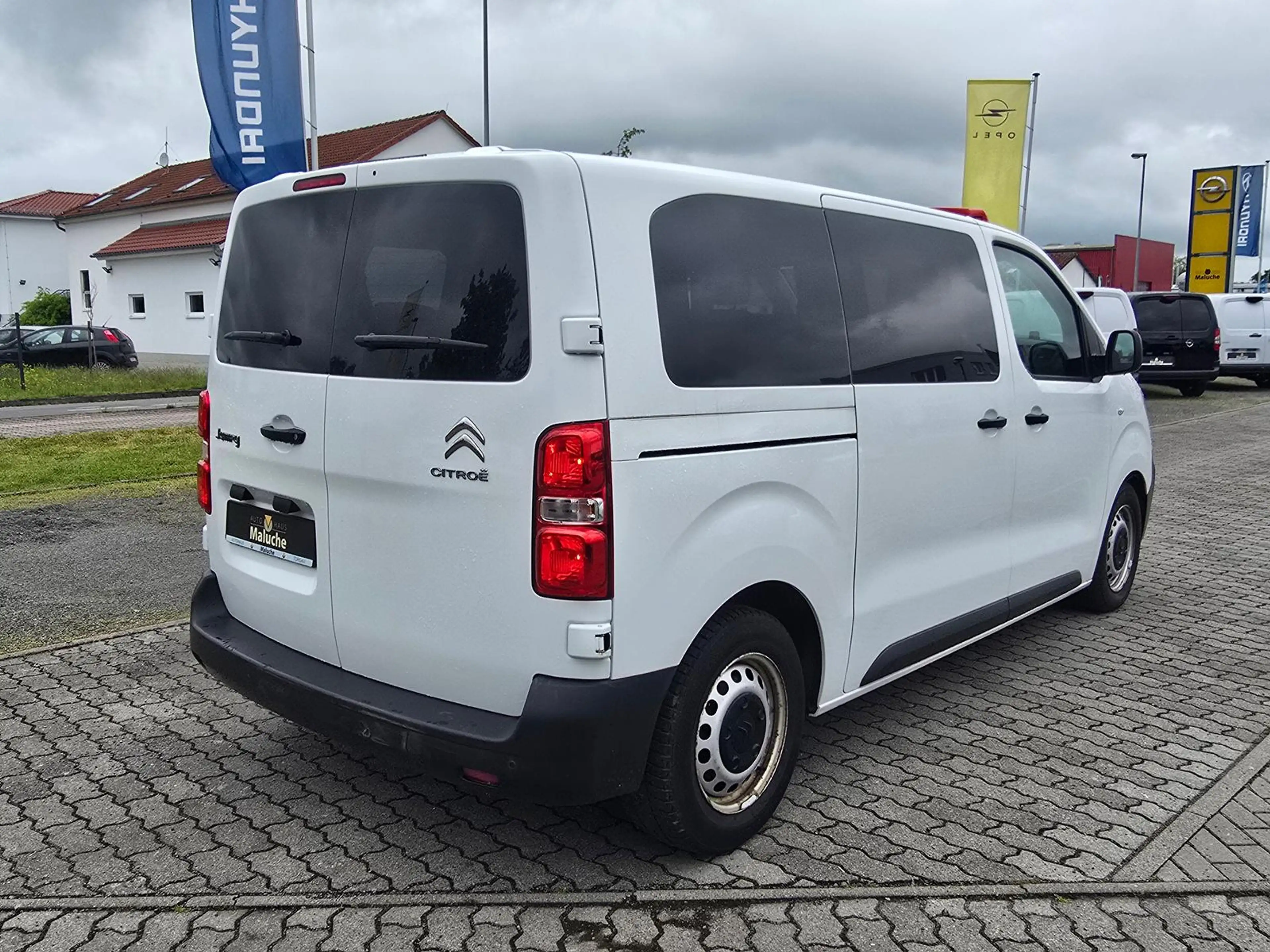 Citroen Jumpy Spacetourer 9-Sitzer *Händlerverkauf* — photo 7