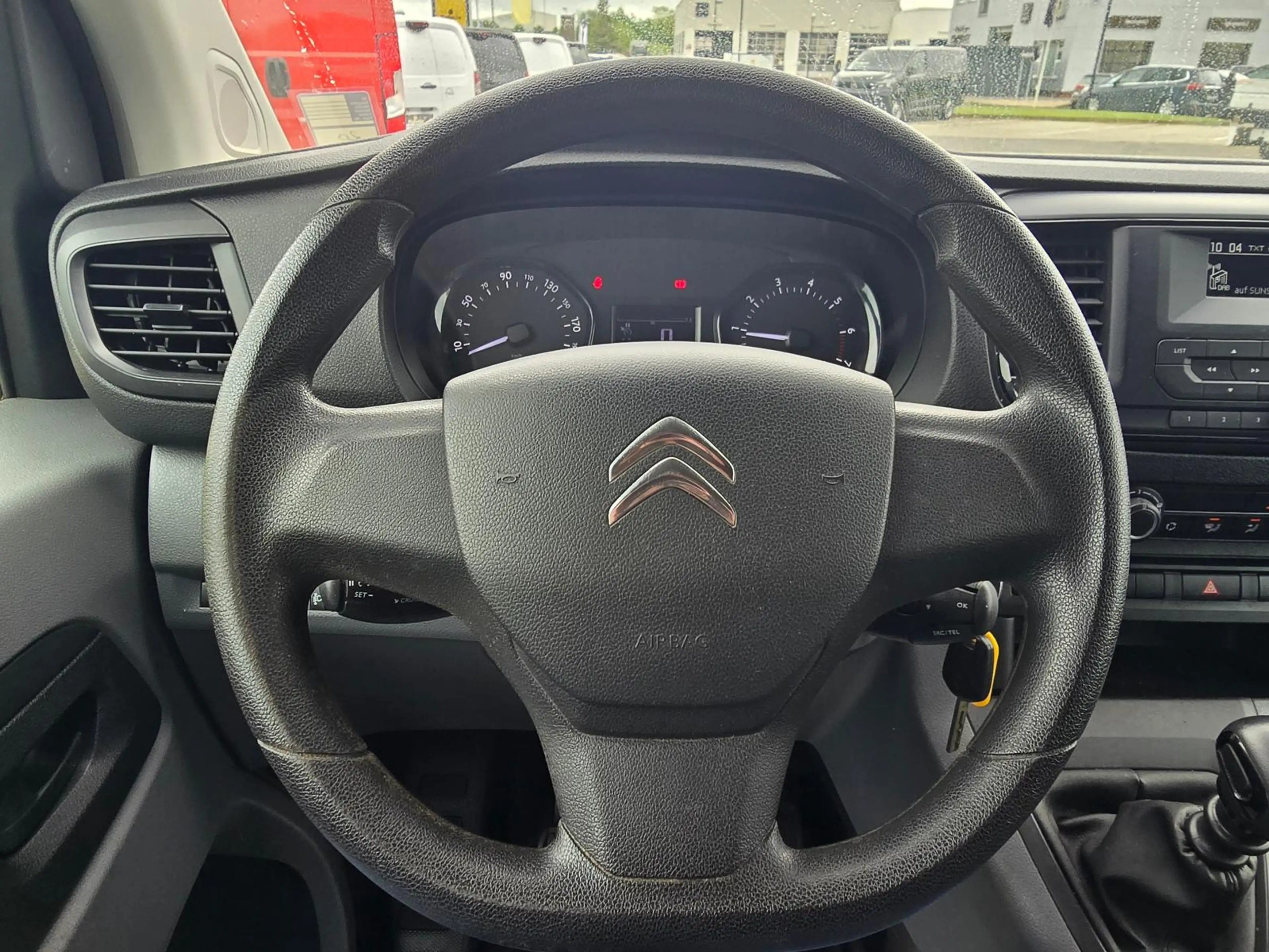 Citroen Jumpy Spacetourer 9-Sitzer *Händlerverkauf* — photo 11