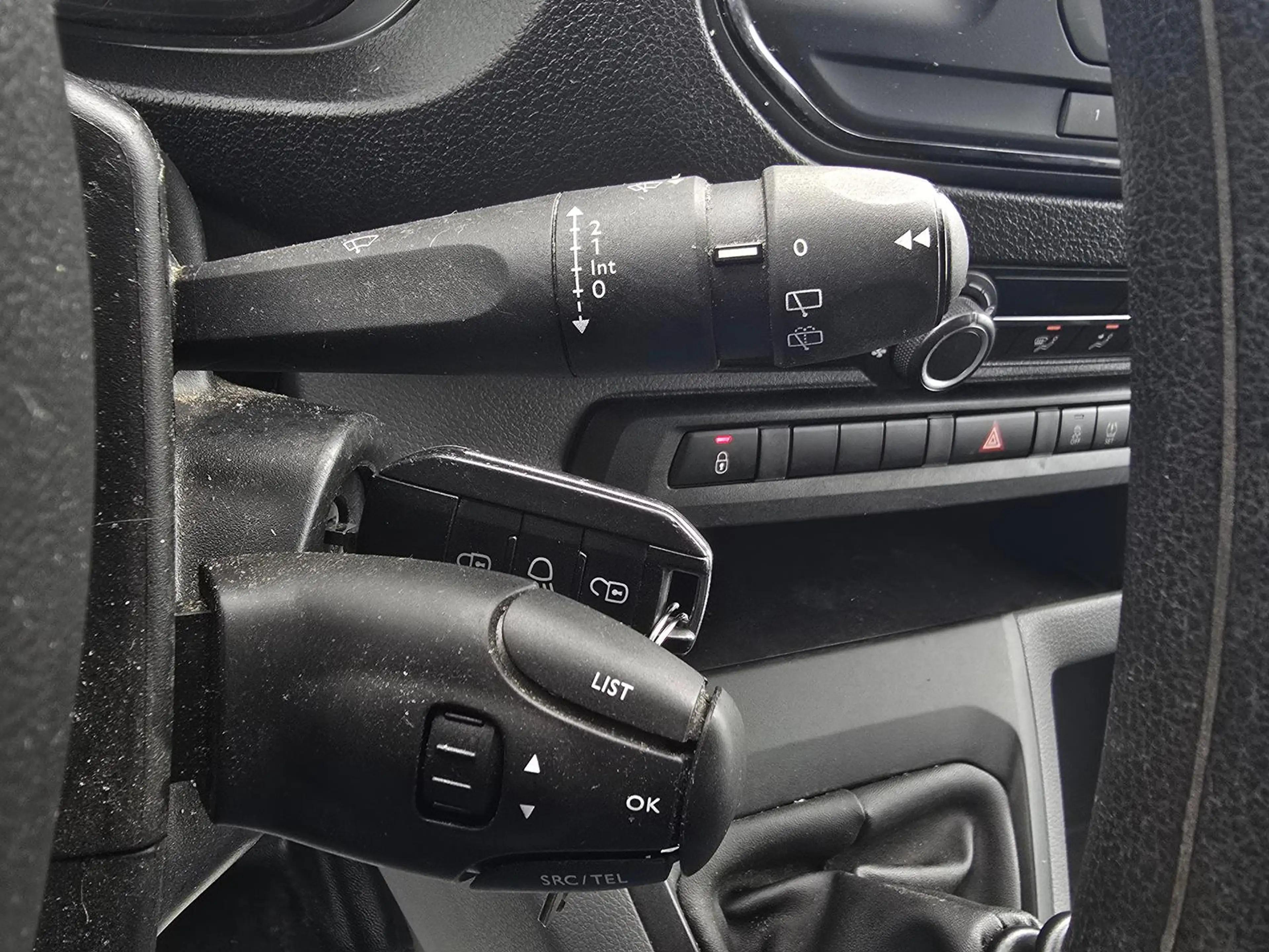 Citroen Jumpy Spacetourer 9-Sitzer *Händlerverkauf* — photo 14