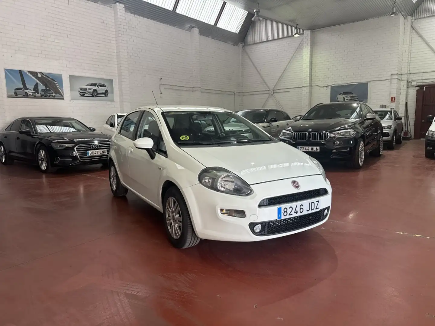 Fiat Punto 1.3Mjt Pop E5+ Wit - 1