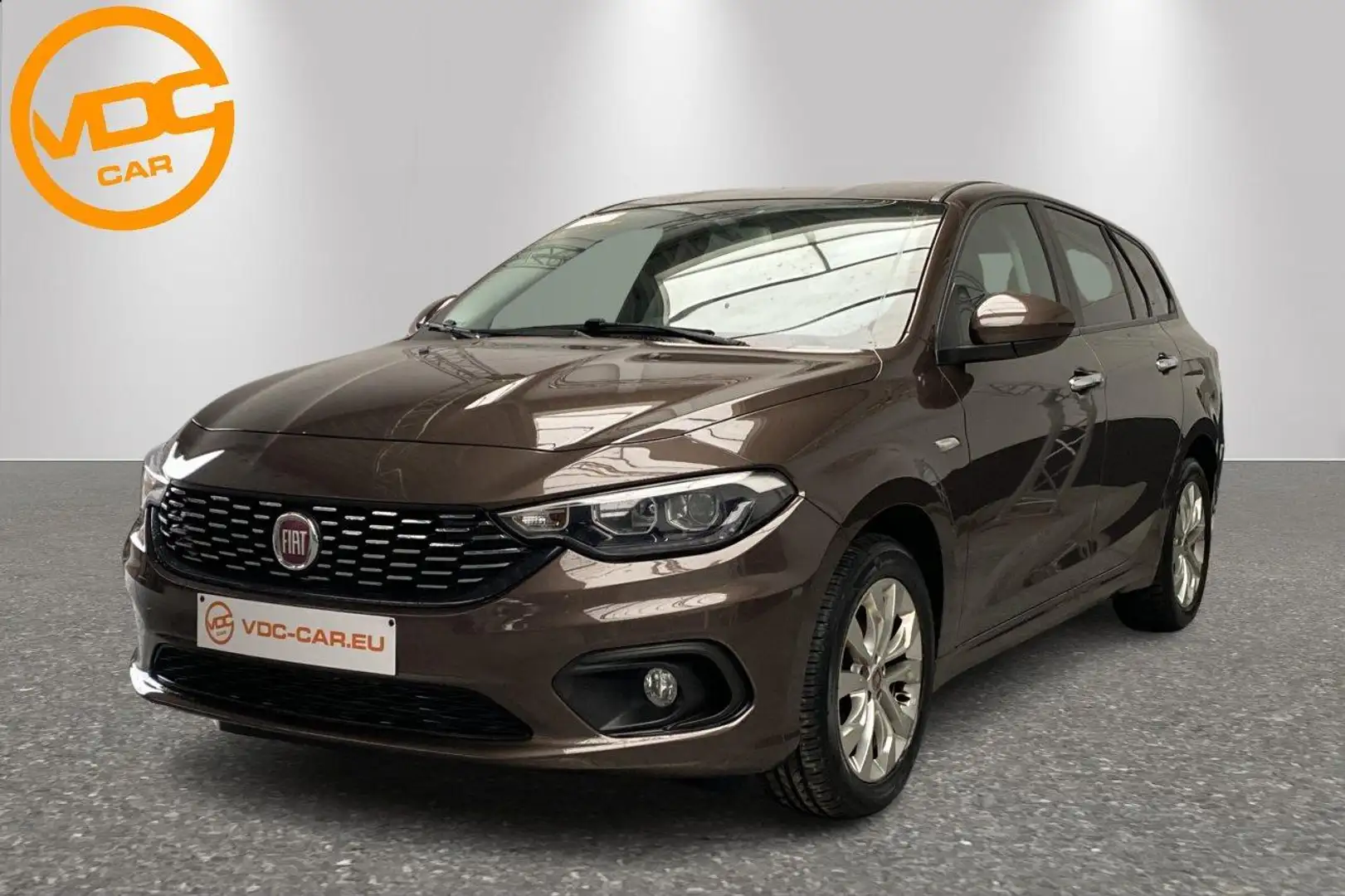 Fiat Tipo SW Easy Brun - 1