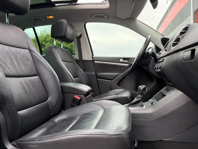Volkswagen Tiguan view 8