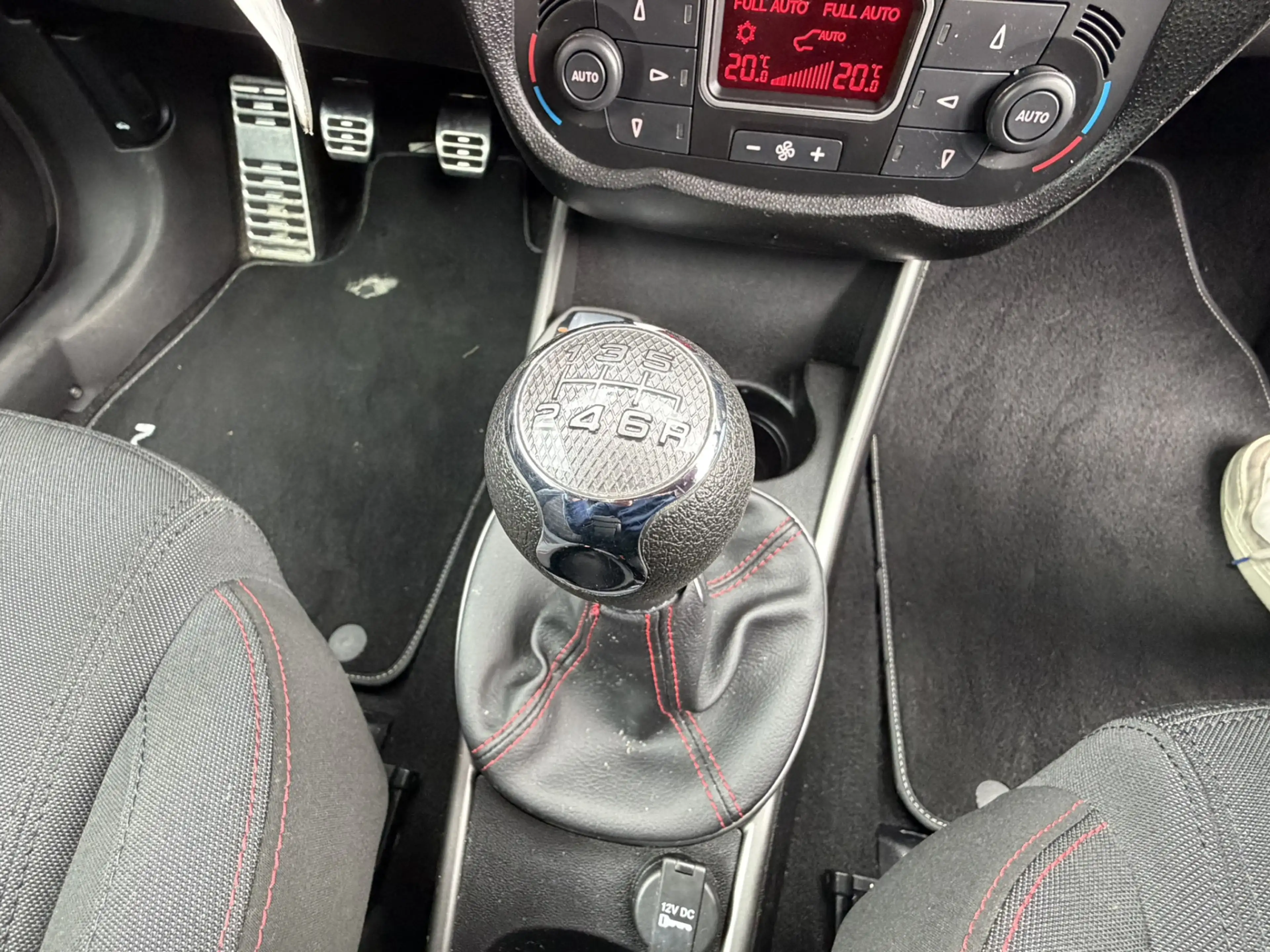 Alfa Romeo MiTo TwinAir ECO | 17" Velgen | Climate/cruise control — photo 17