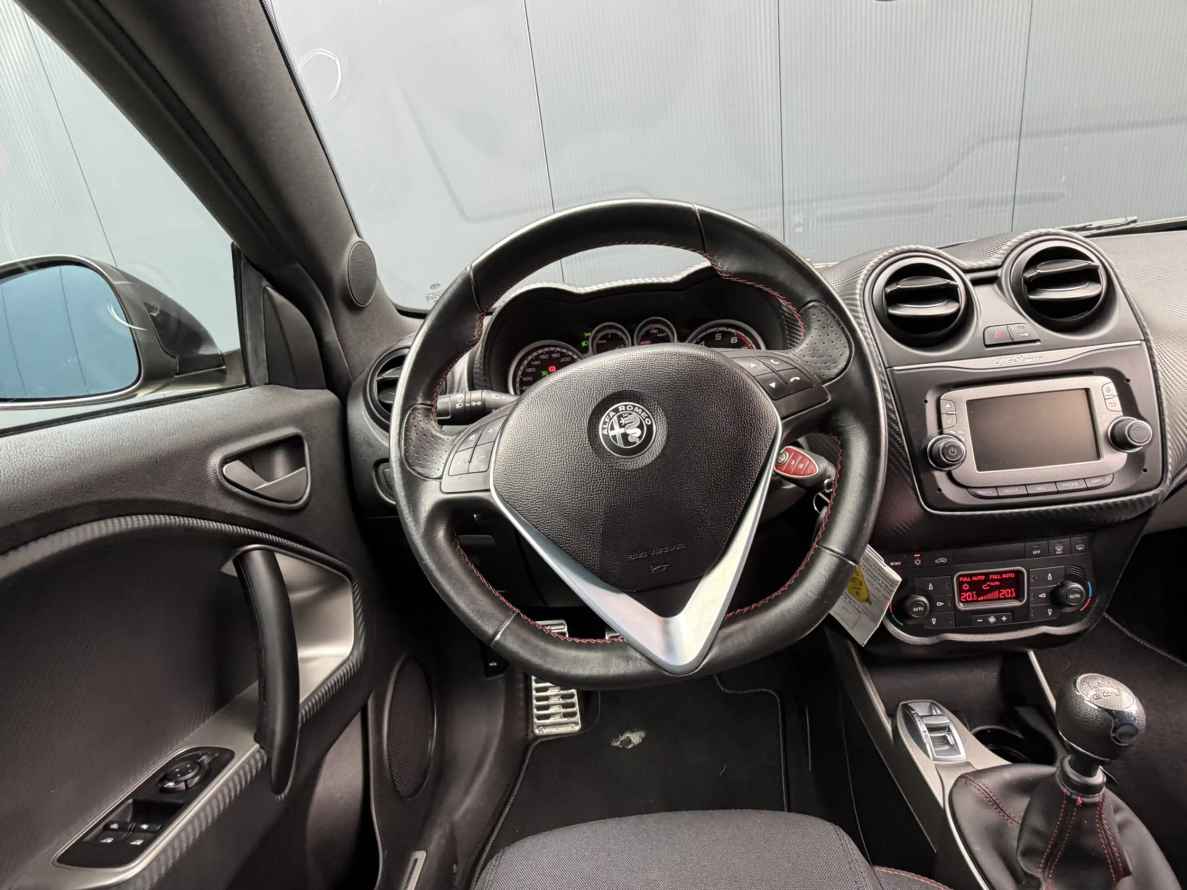 Alfa Romeo MiTo TwinAir ECO | 17" Velgen | Climate/cruise control — photo 3