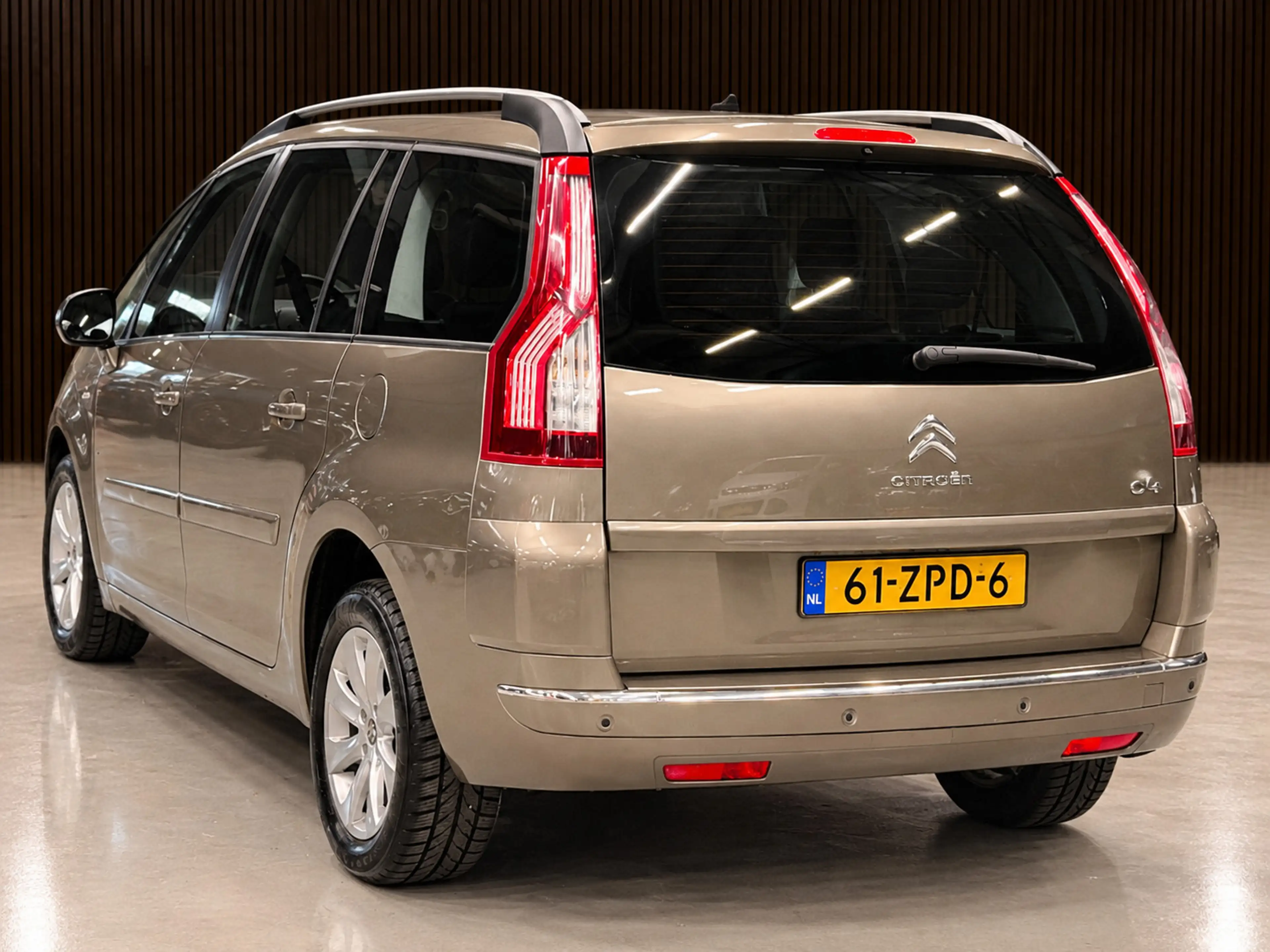 Citroen Grand C4 Picasso 1.6 THP Collection EGS 7-PERSOONS AUTOMAAT NAVI/PD — photo 6