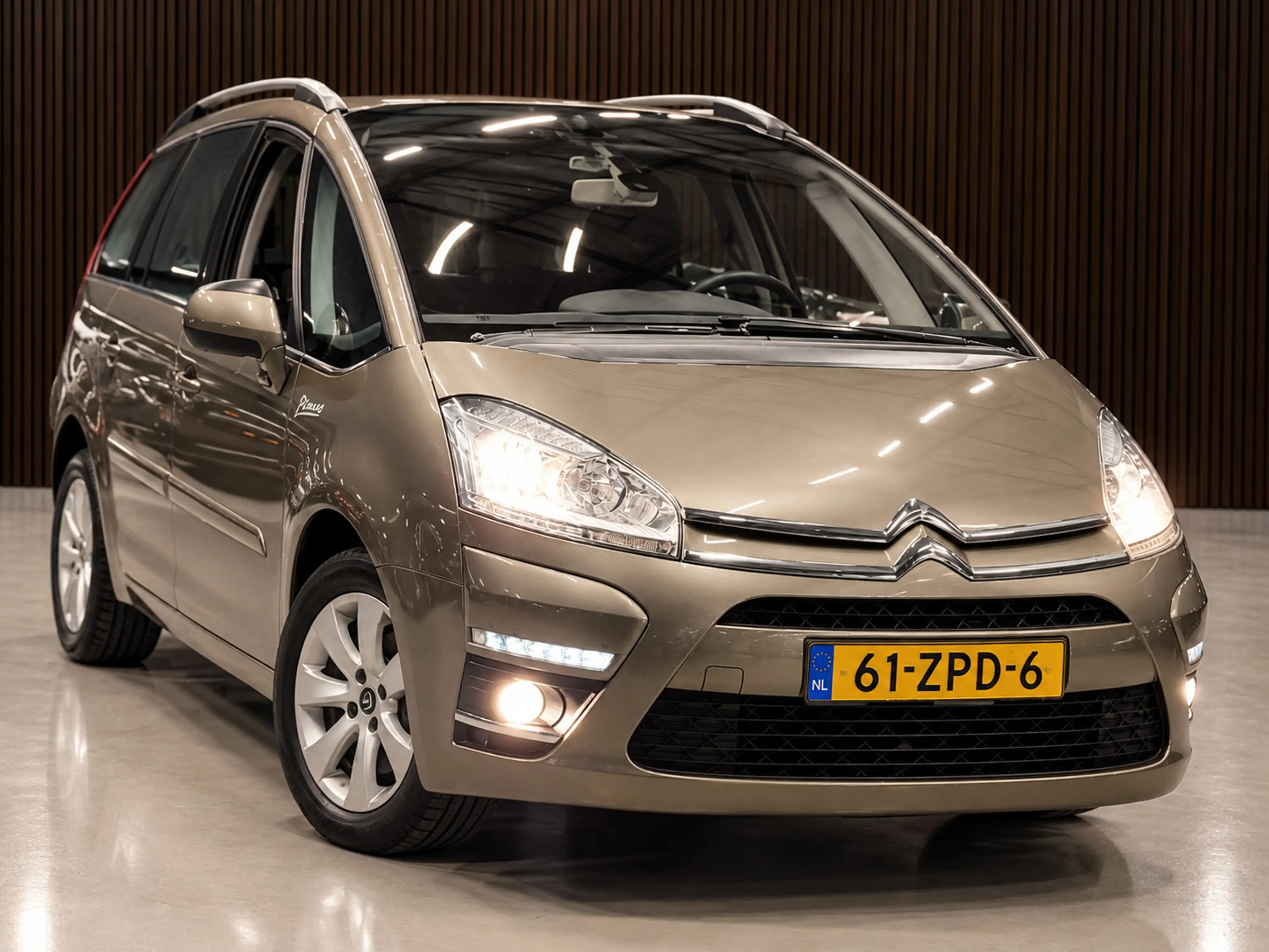 Citroen Grand C4 Picasso 1.6 THP Collection EGS 7-PERSOONS AUTOMAAT NAVI/PD — photo 7