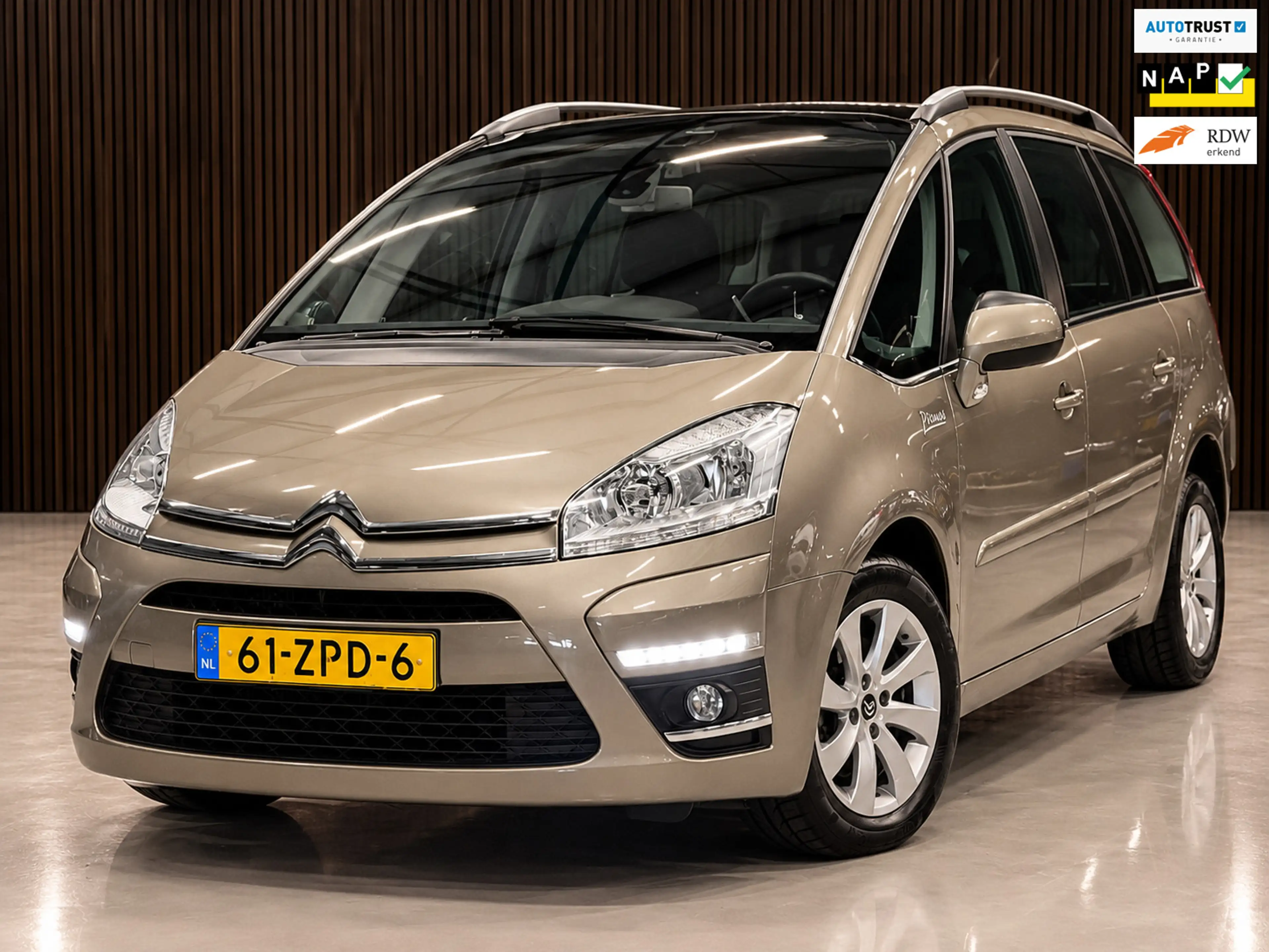 Citroen Grand C4 Picasso 1.6 THP Collection EGS 7-PERSOONS AUTOMAAT NAVI/PD