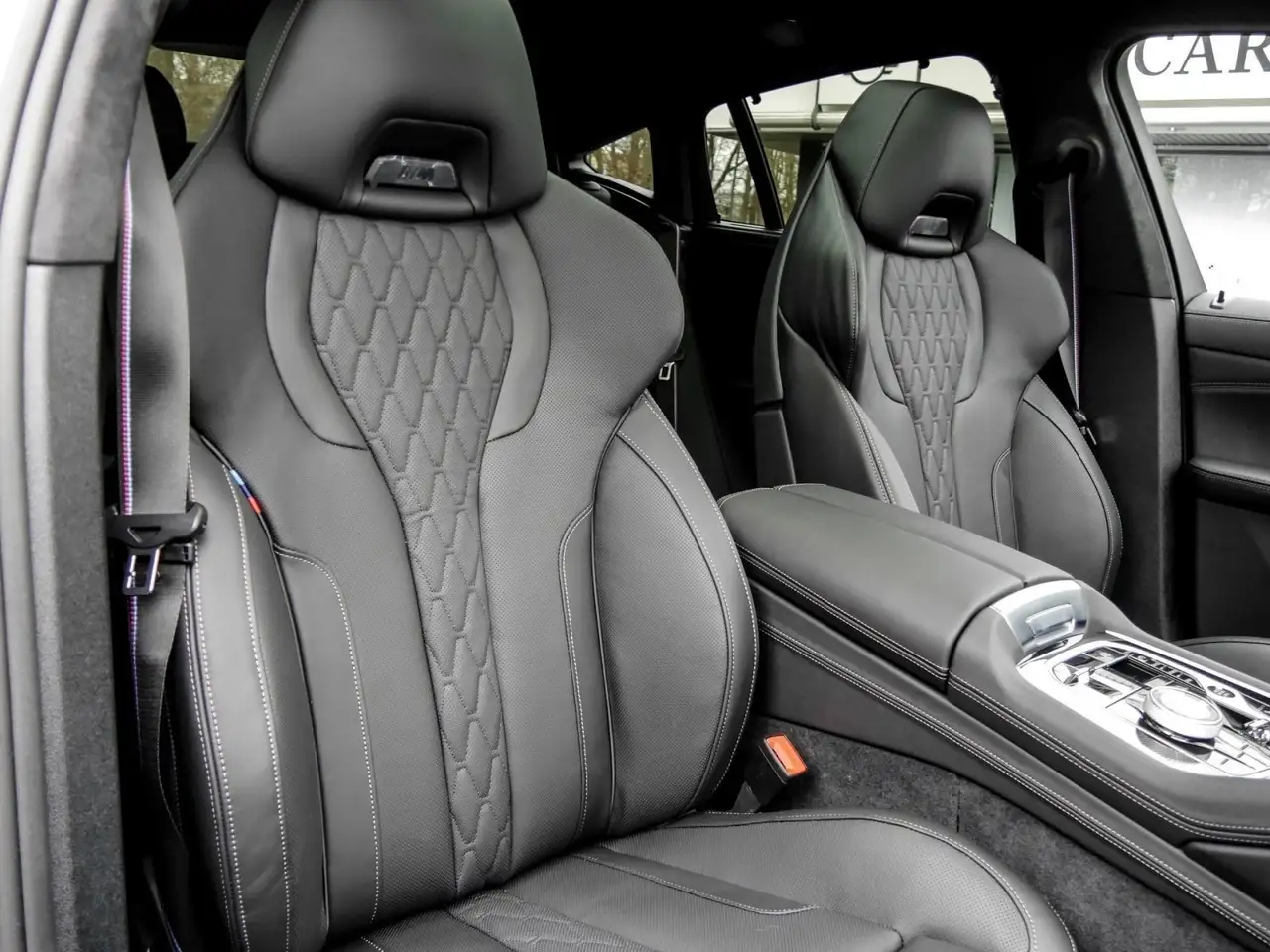 BMW X6 xDrive40d M Sportpaket * Bowers & Wilkins Sound Sy 6