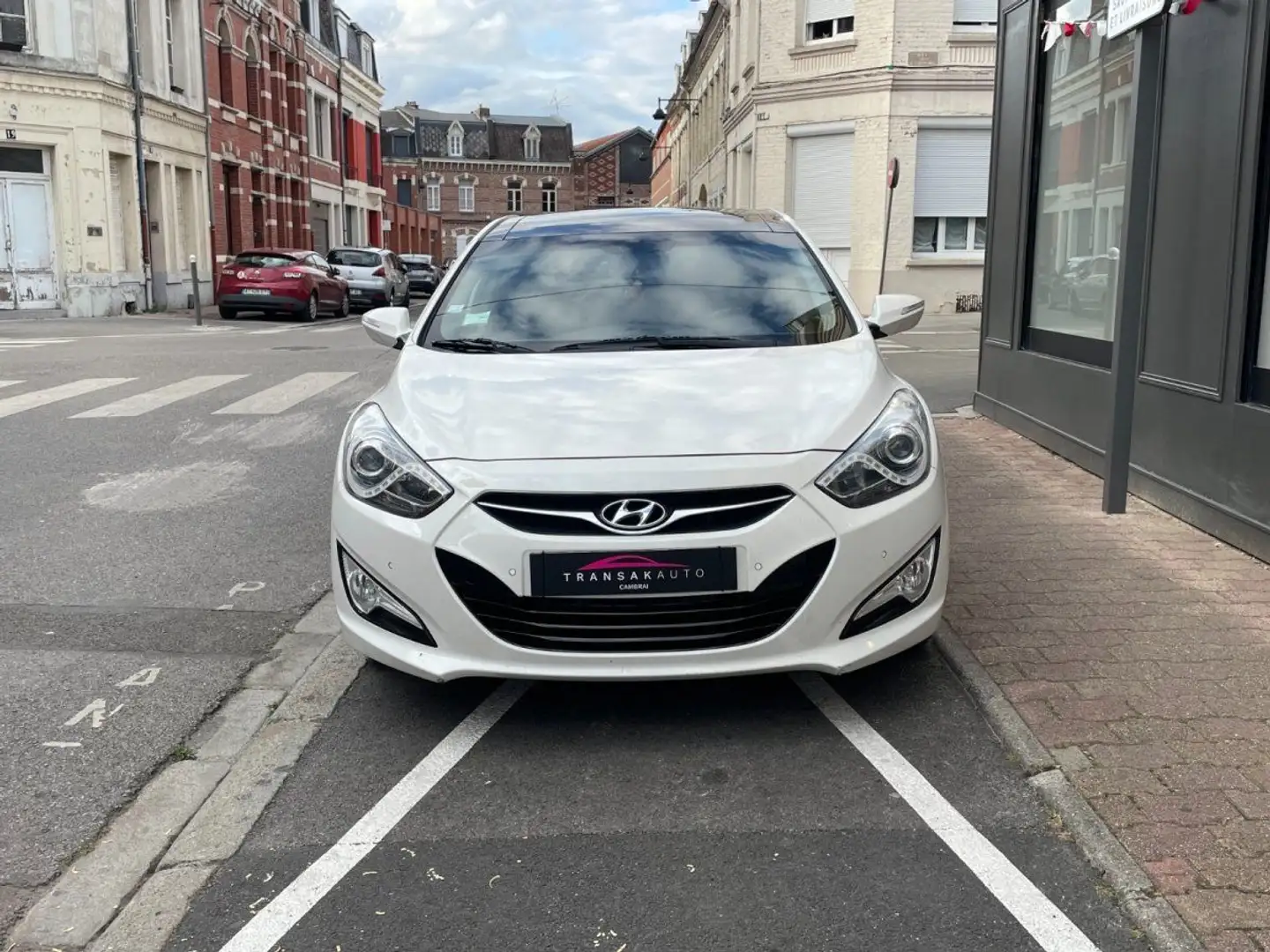 Hyundai i40 1.7 CRDi 115 Blue Drive Pack Business / BI-ZONE Blanc - 2
