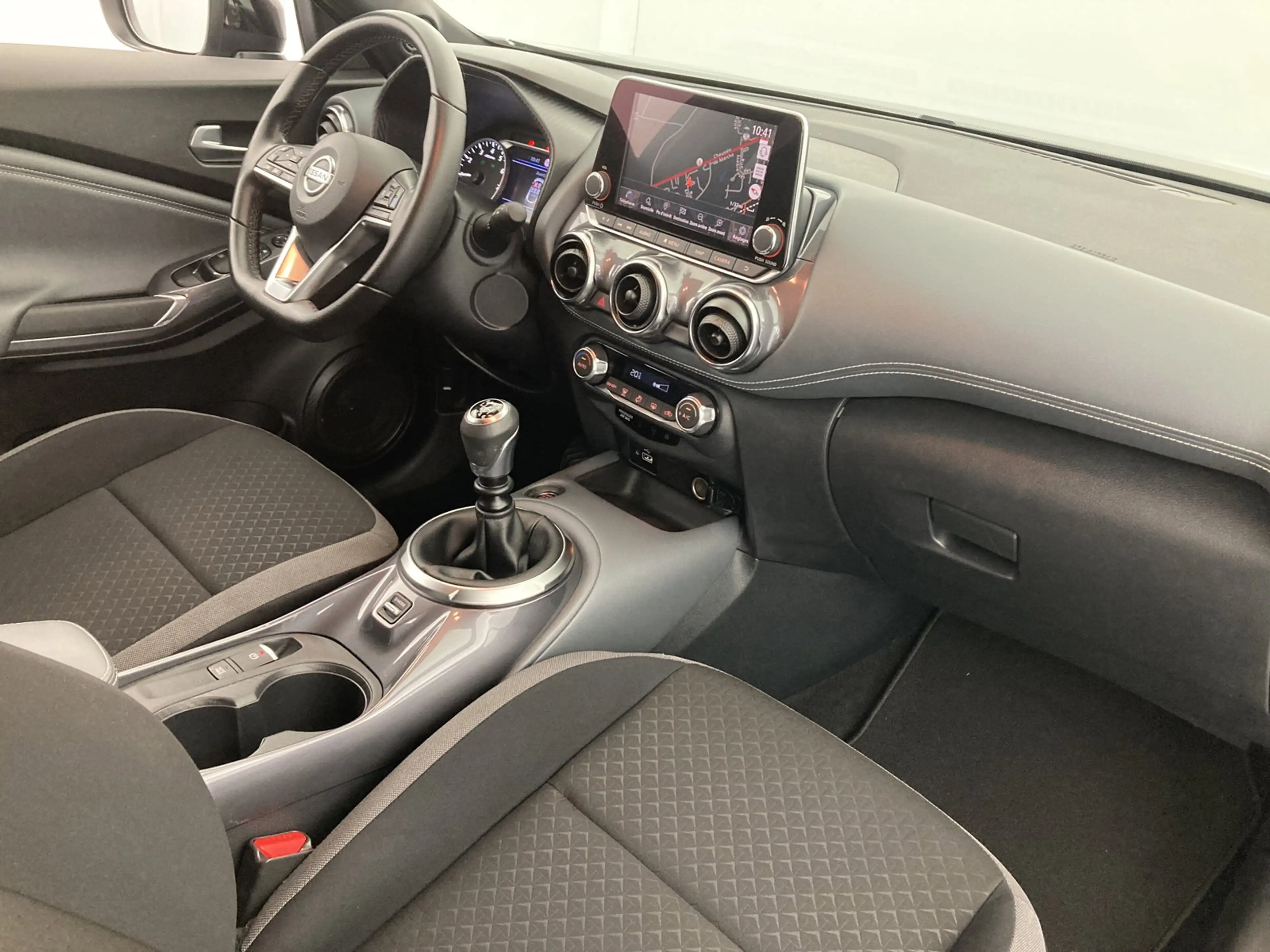 Nissan Juke 1.0 DIG-T 114 N-Design — photo 7