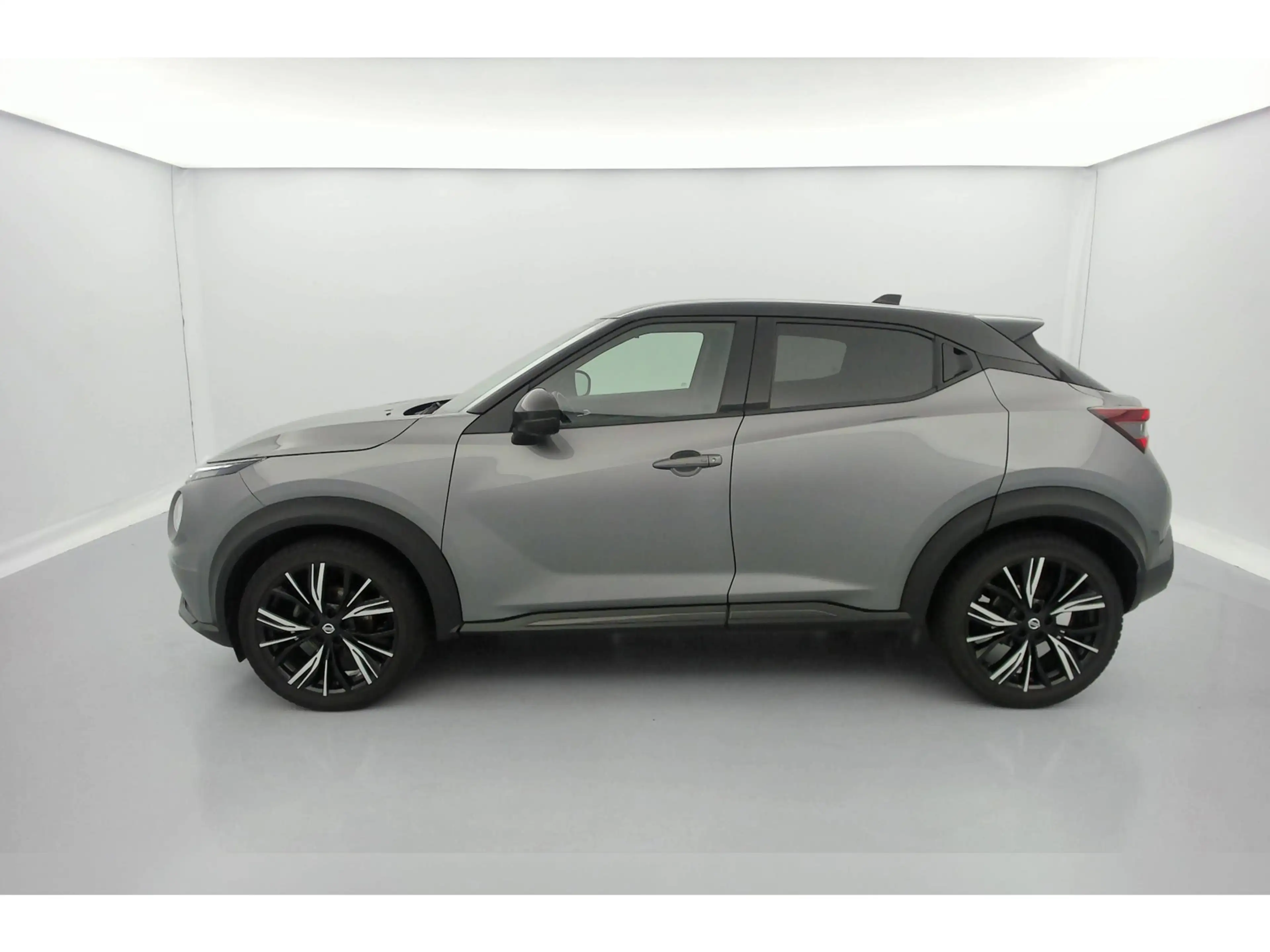 Nissan Juke 1.0 DIG-T 114 N-Design — photo 4