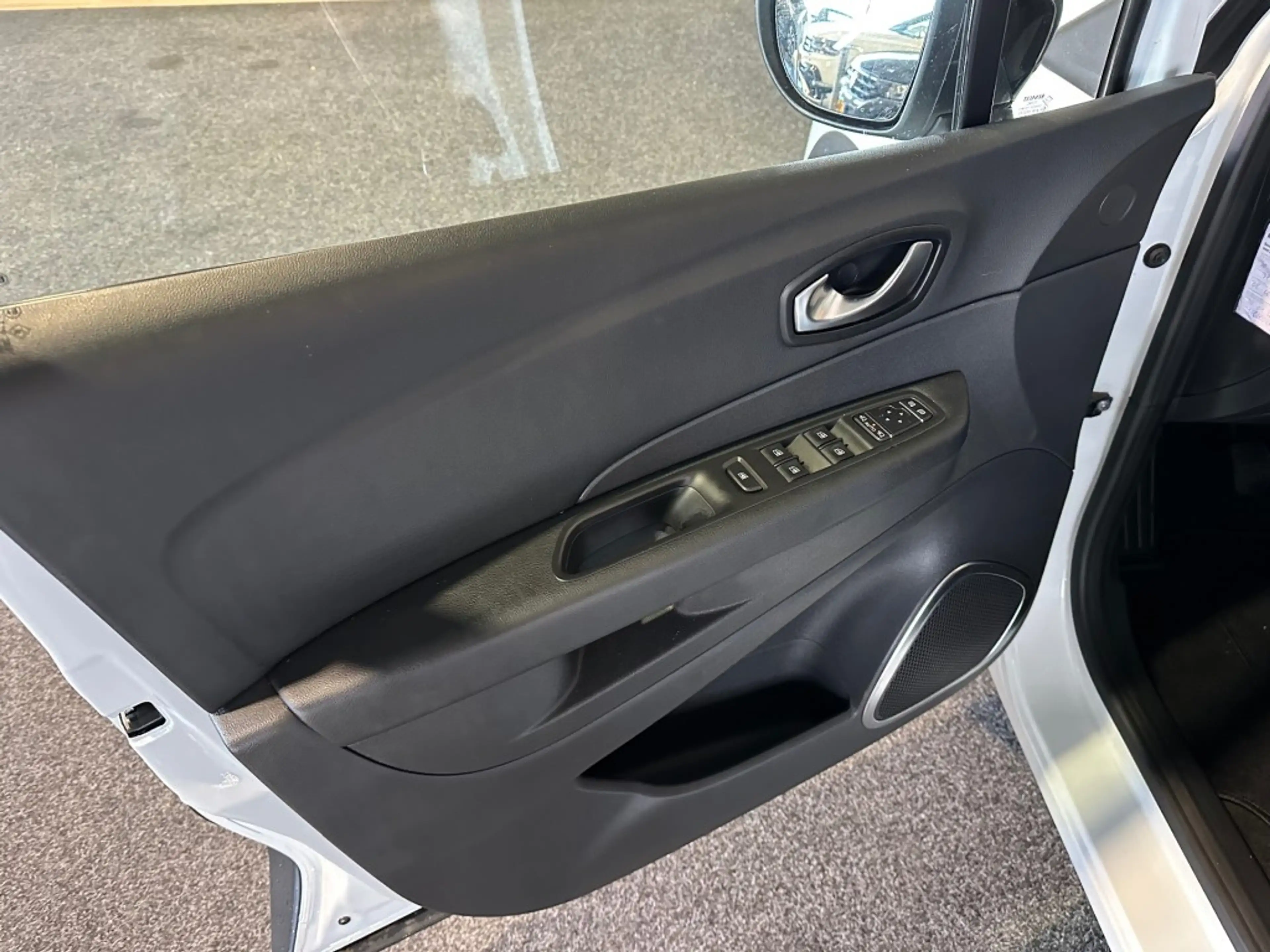 Renault Captur 0.9 TCE INTENS l NAP l TREKHAAK l CAMERA l CRUISE — photo 8