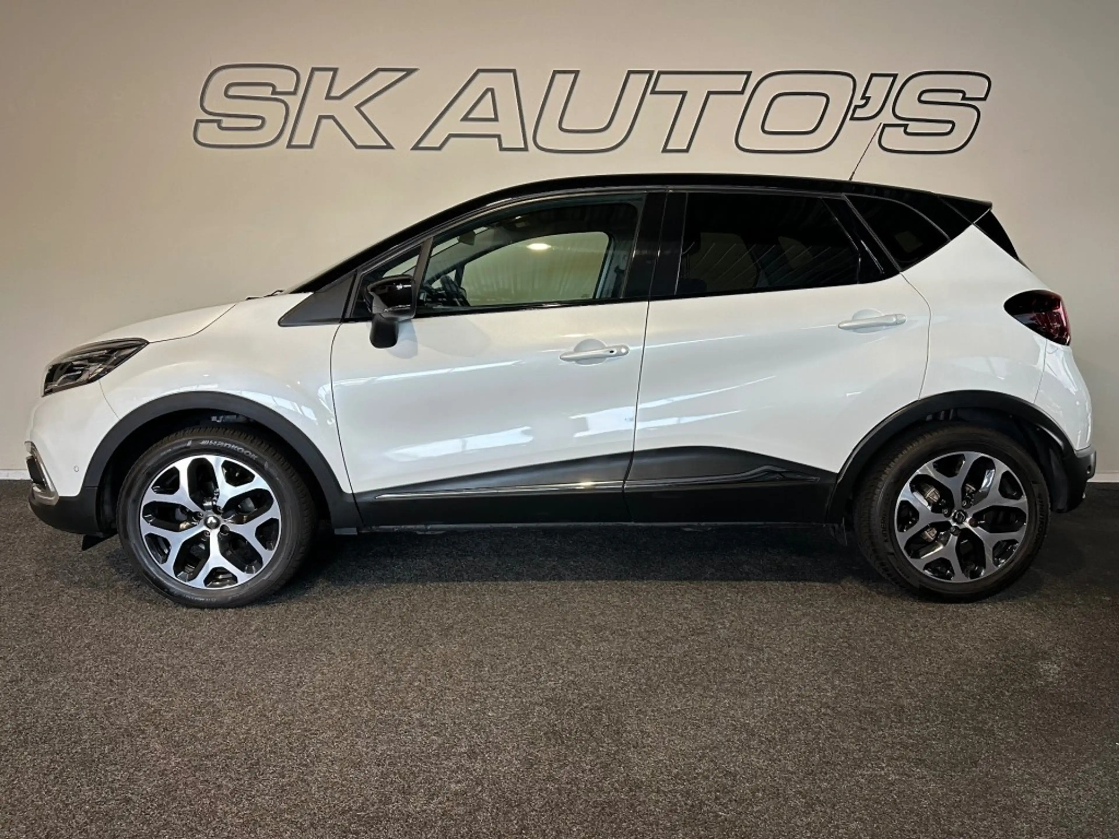 Renault Captur 0.9 TCE INTENS l NAP l TREKHAAK l CAMERA l CRUISE — photo 3