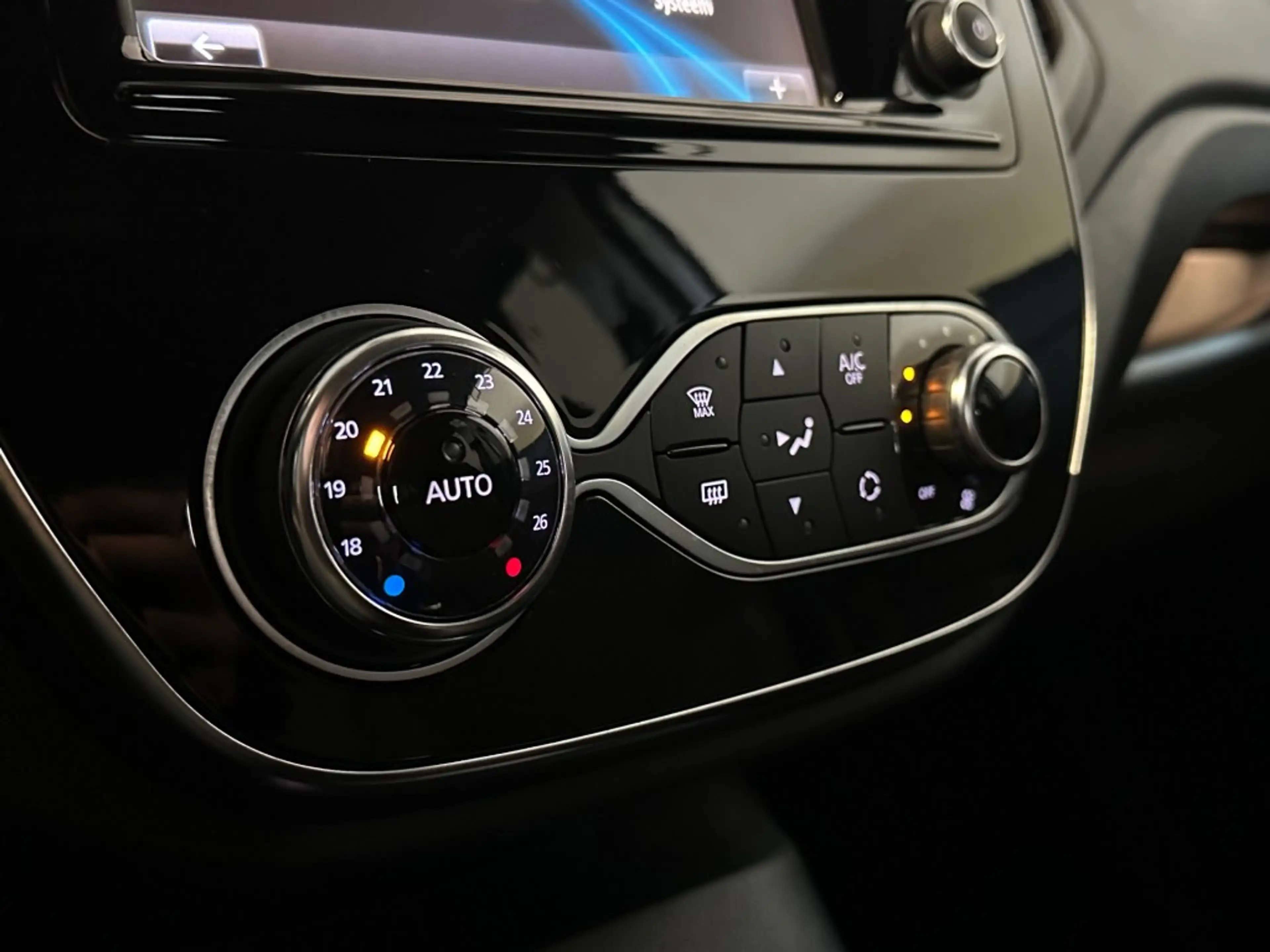 Renault Captur 0.9 TCE INTENS l NAP l TREKHAAK l CAMERA l CRUISE — photo 23