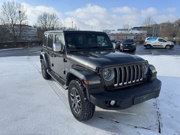 2.0 PHEV Unlimited Overland 4Xe