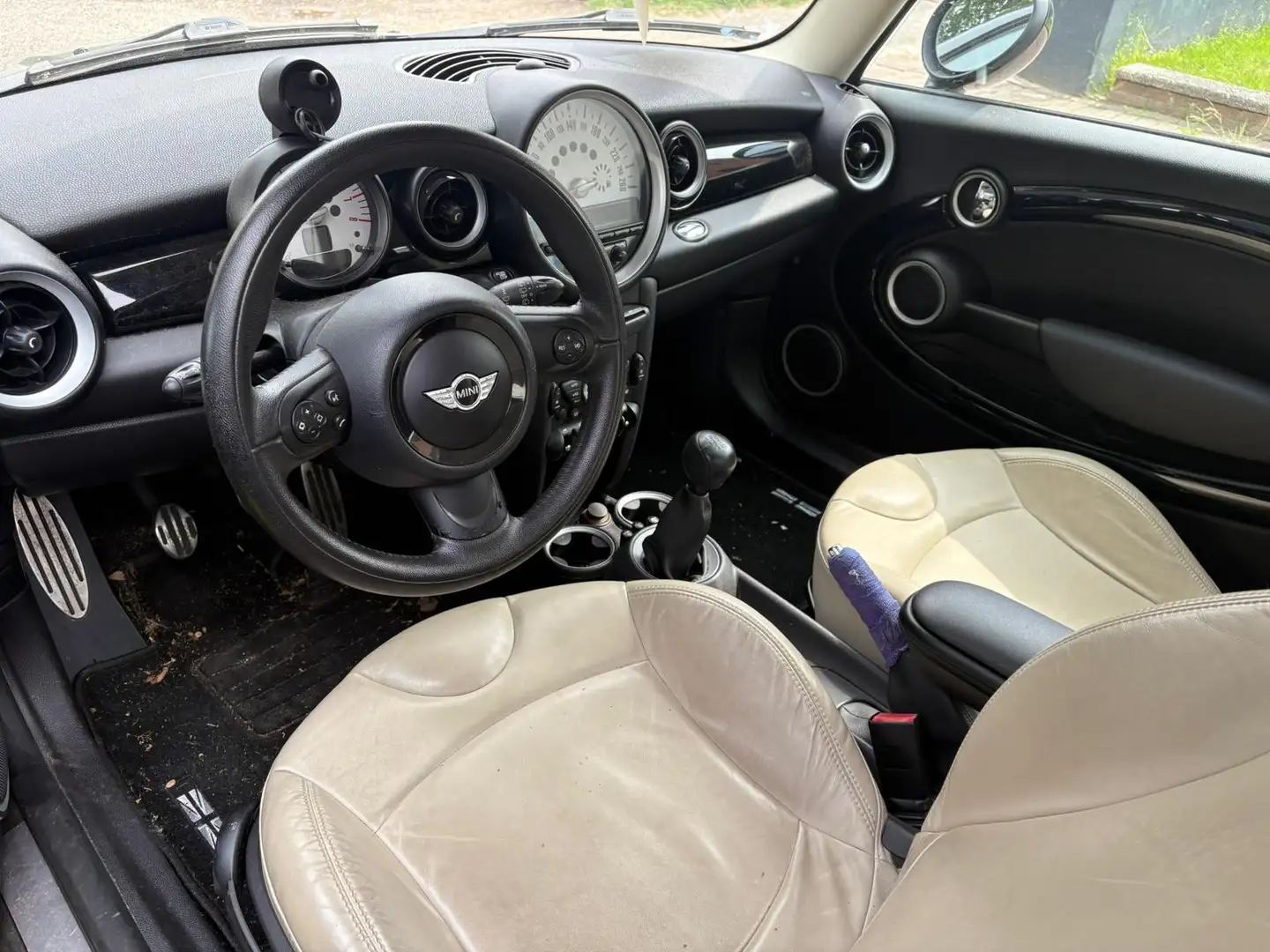 MINI Cooper S Coupe Multifunktionslenkrad, Sportledersitze - 1